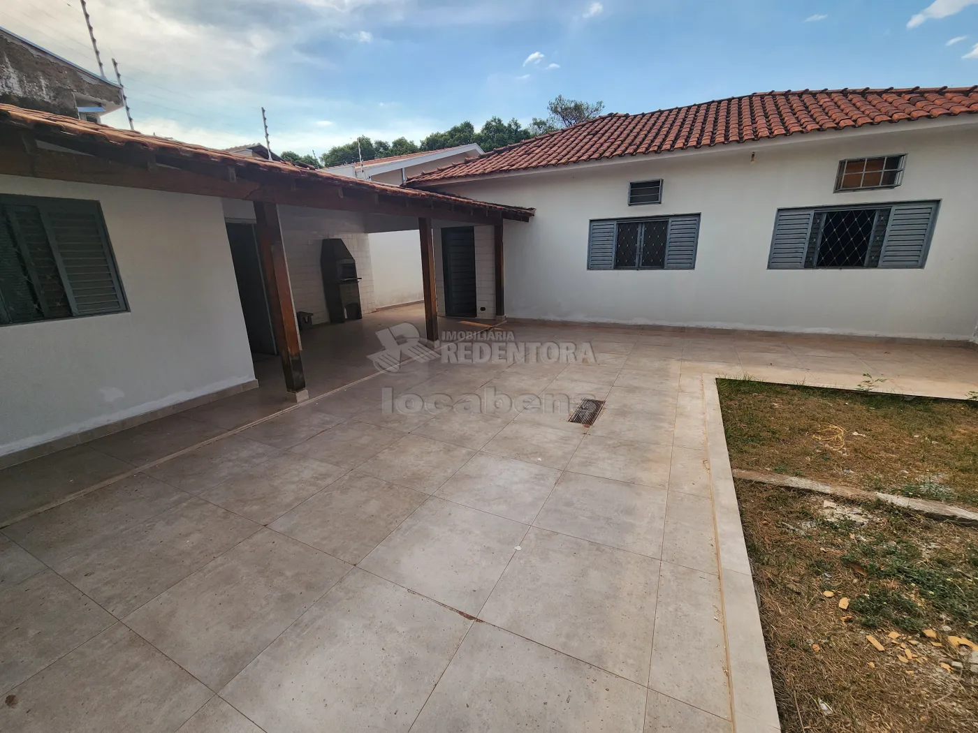 Alugar Casa / Padrão em São José do Rio Preto R$ 2.500,00 - Foto 15