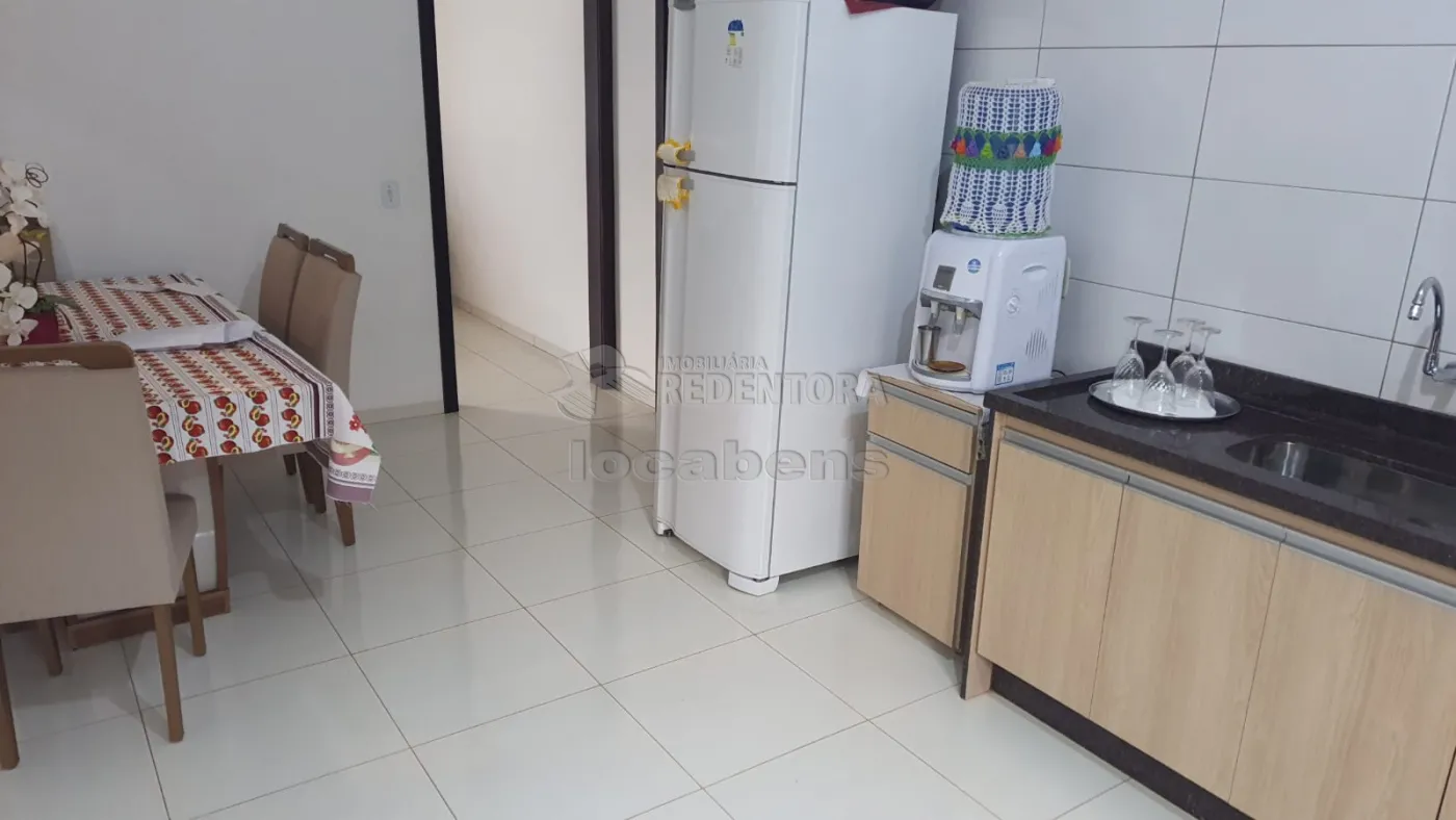 Casa à venda com 2 quartos, 107m² - Foto 11