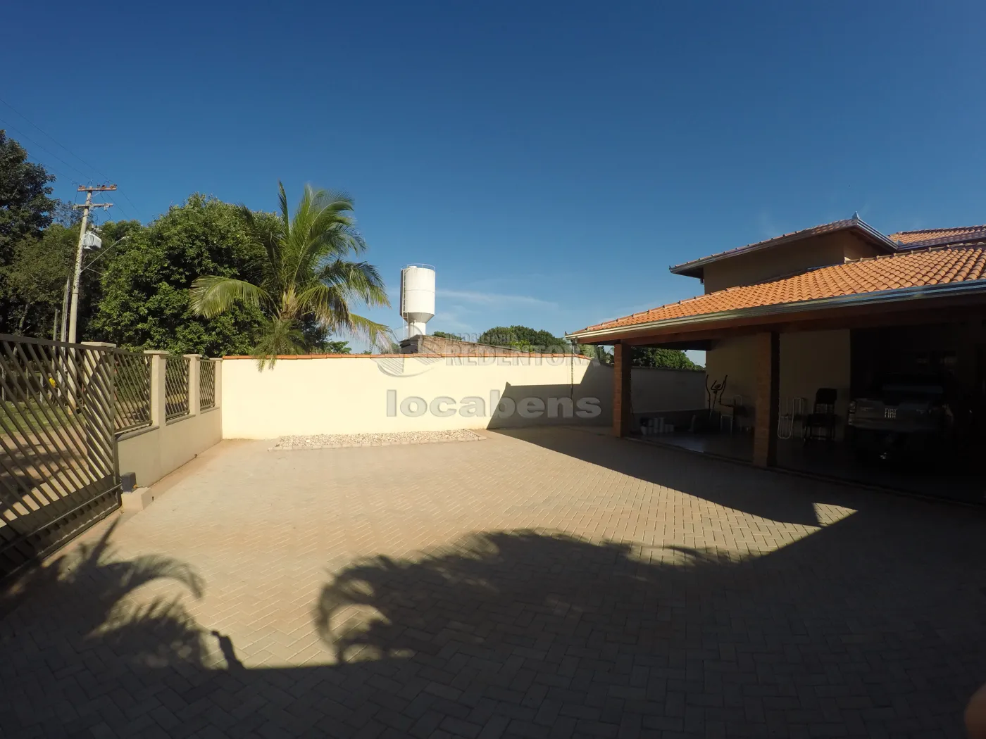 Chácara à venda com 3 quartos, 200m² - Foto 9