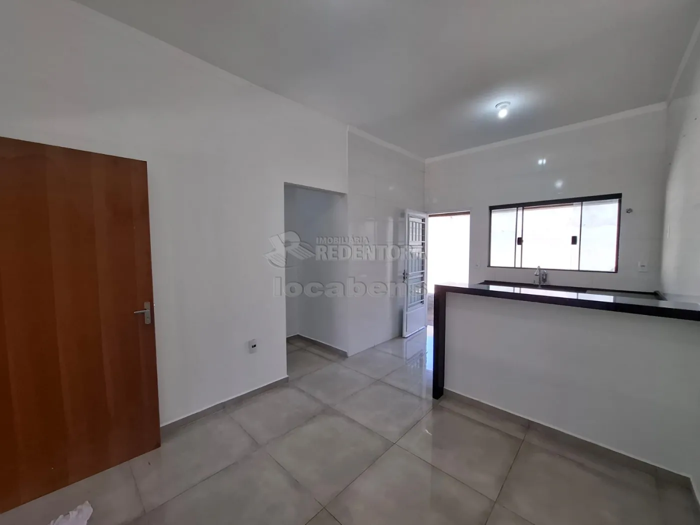 Alugar Casa / Padrão em São José do Rio Preto R$ 1.235,00 - Foto 3