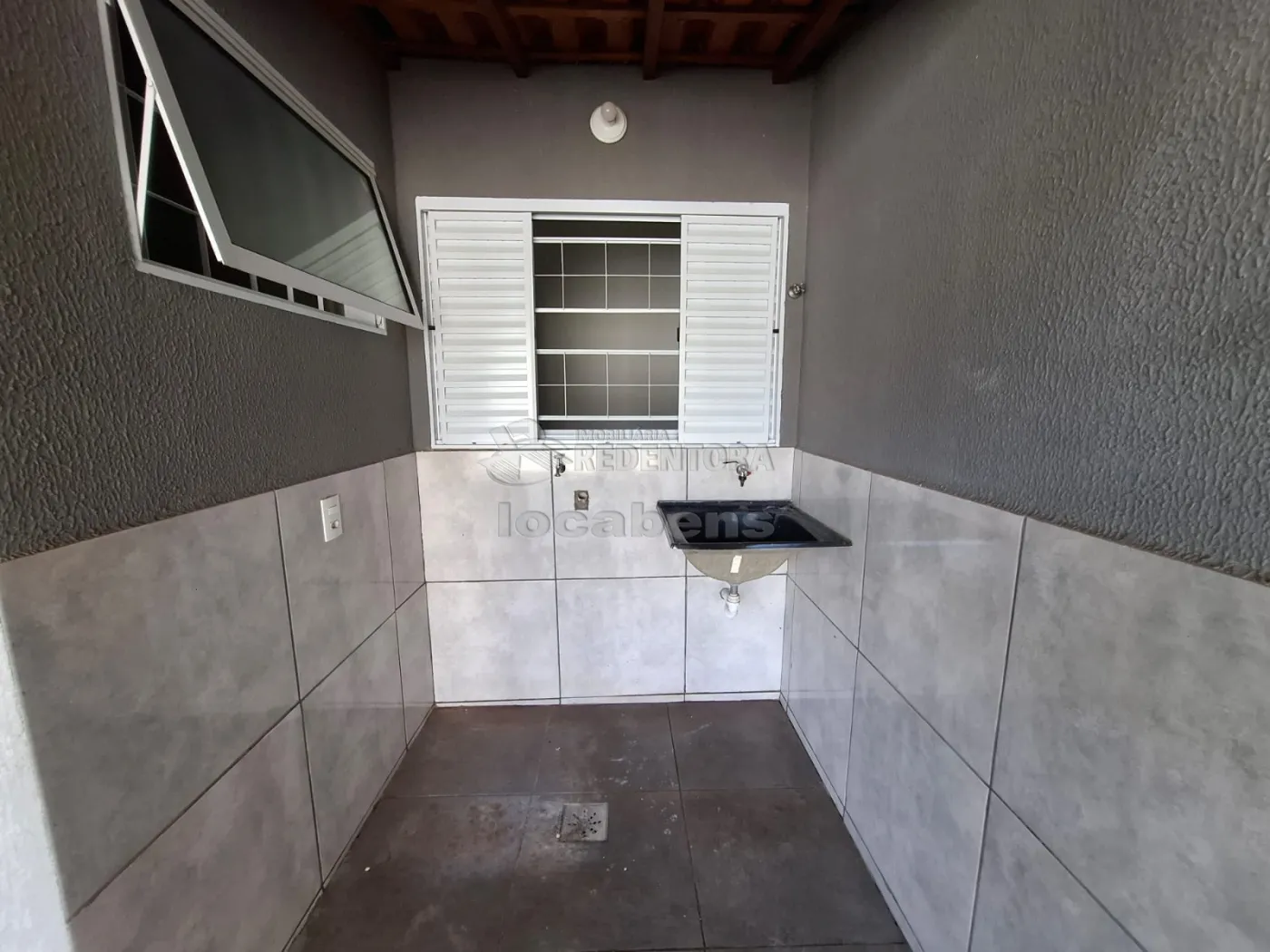 Alugar Casa / Padrão em São José do Rio Preto R$ 1.235,00 - Foto 11