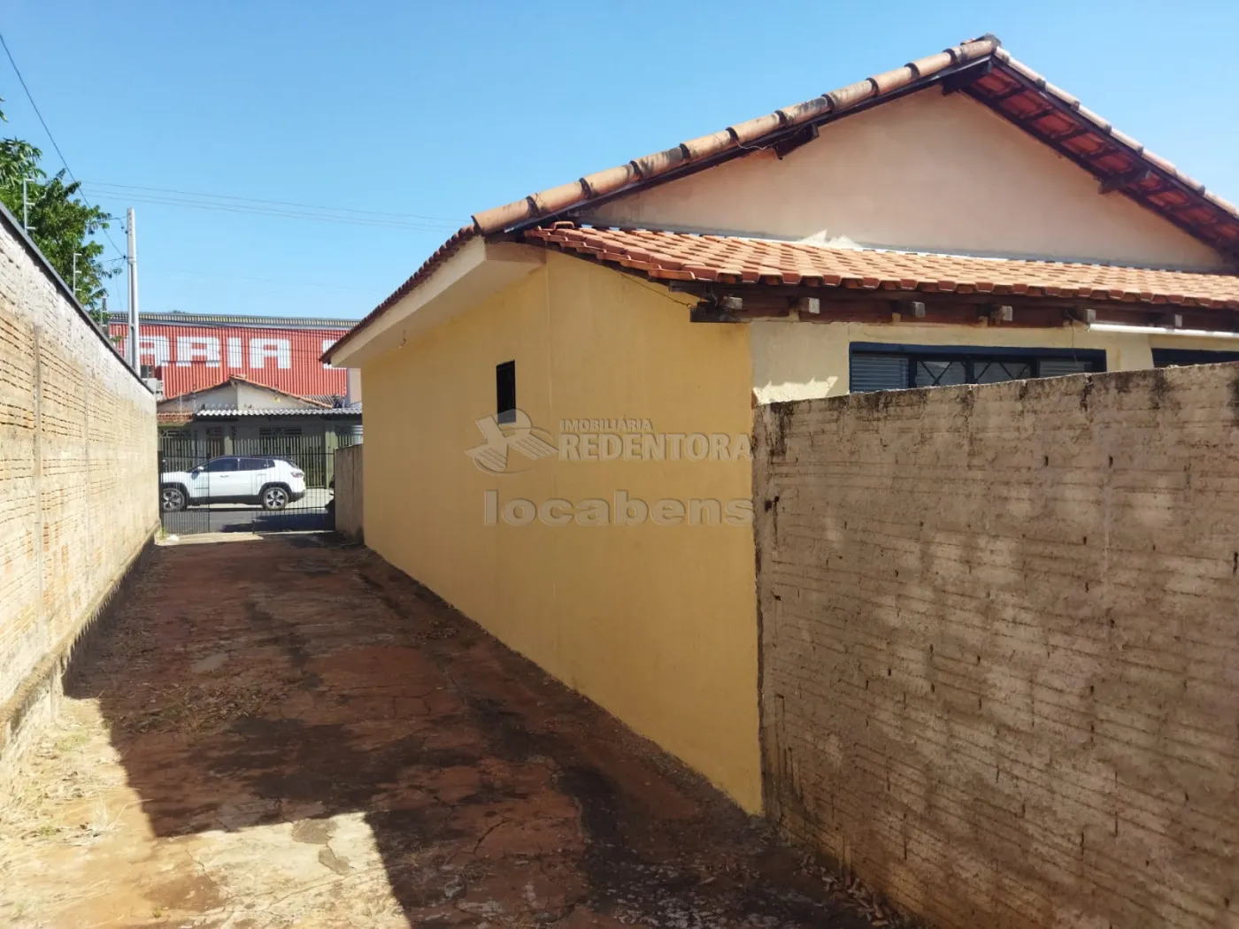 Casa para alugar com 3 quartos, 80m² - Foto 11