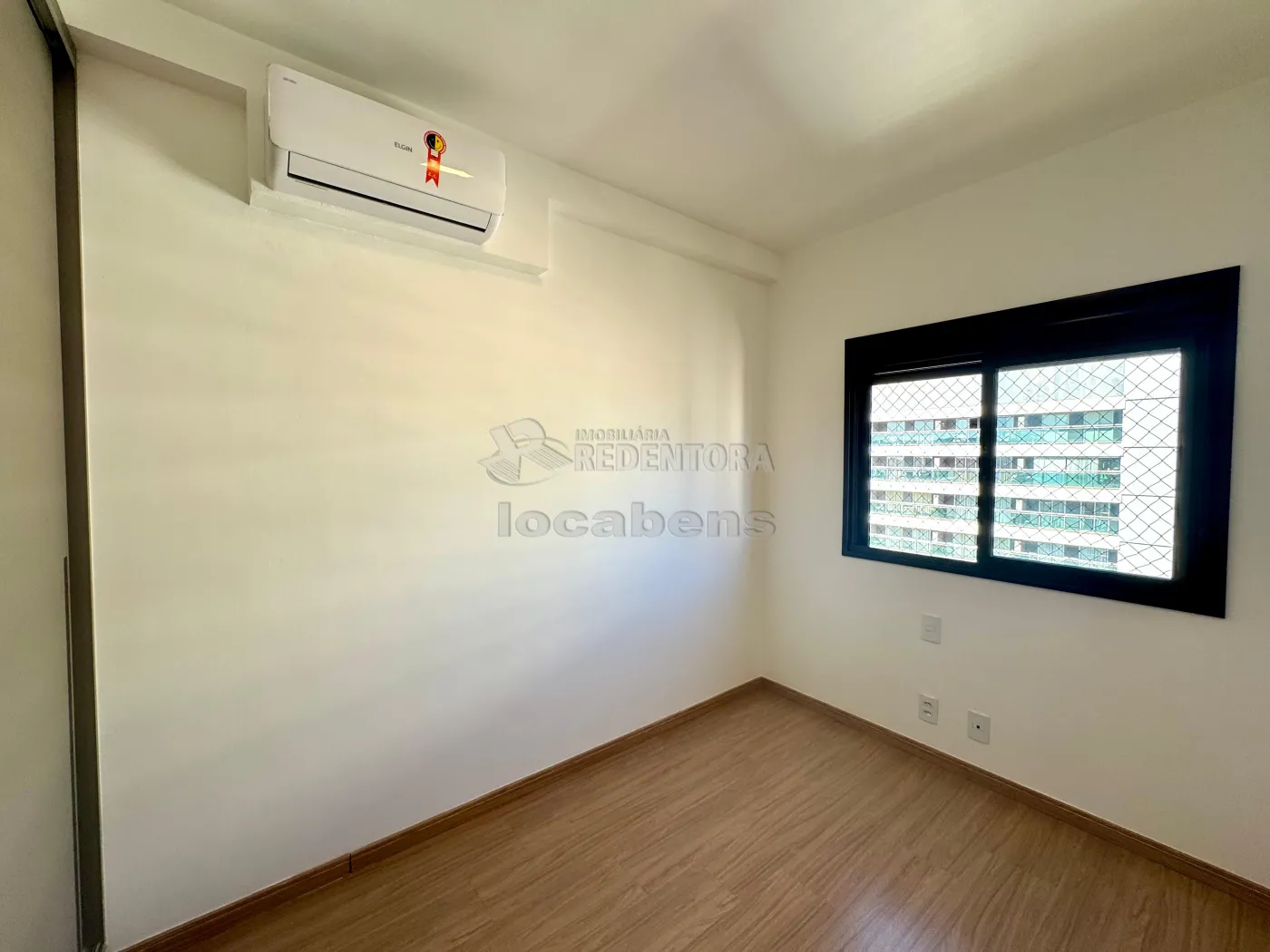 Apartamento para alugar com 2 quartos, 60m² - Foto 10