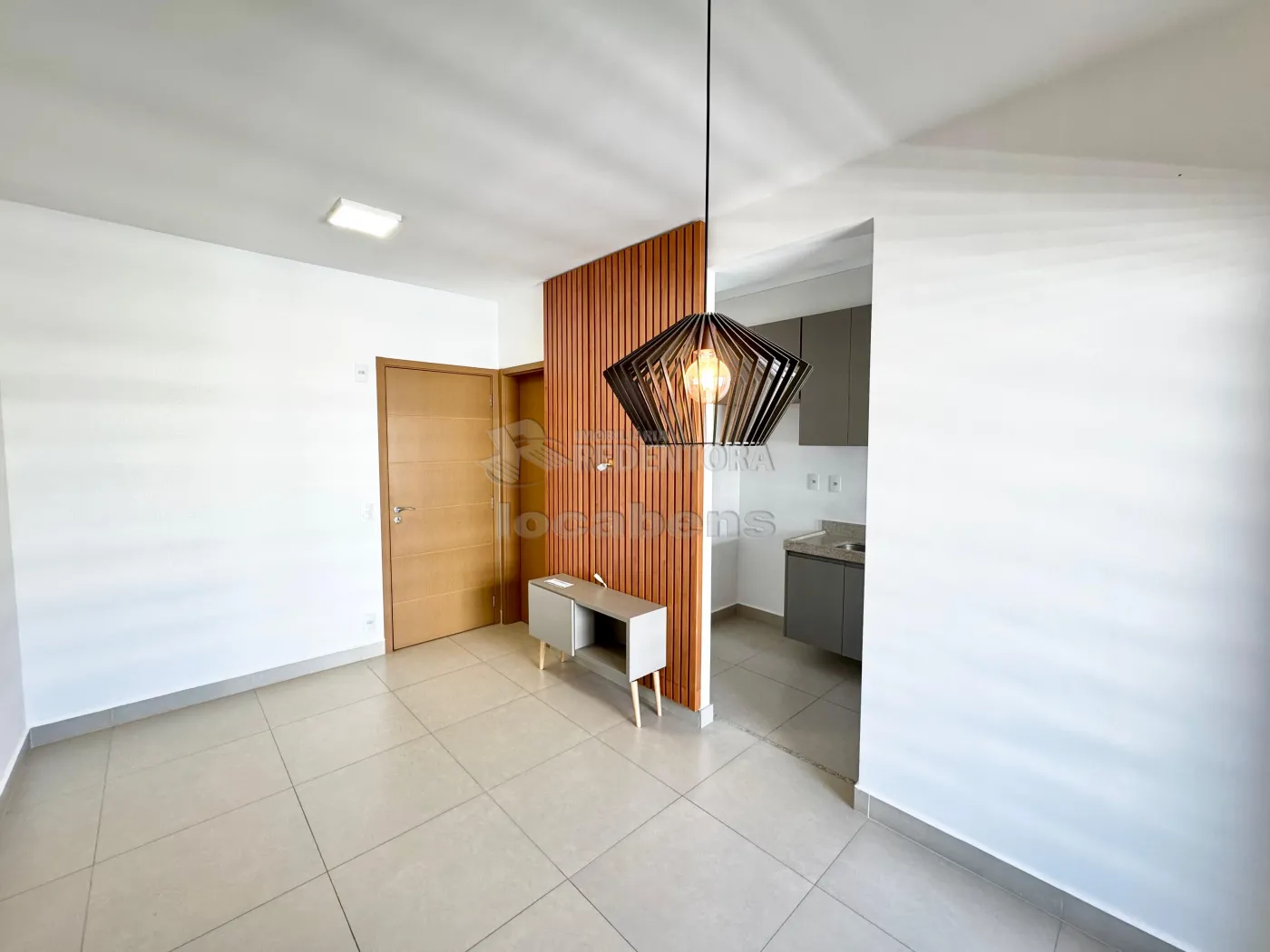Apartamento para alugar com 2 quartos, 60m² - Foto 2