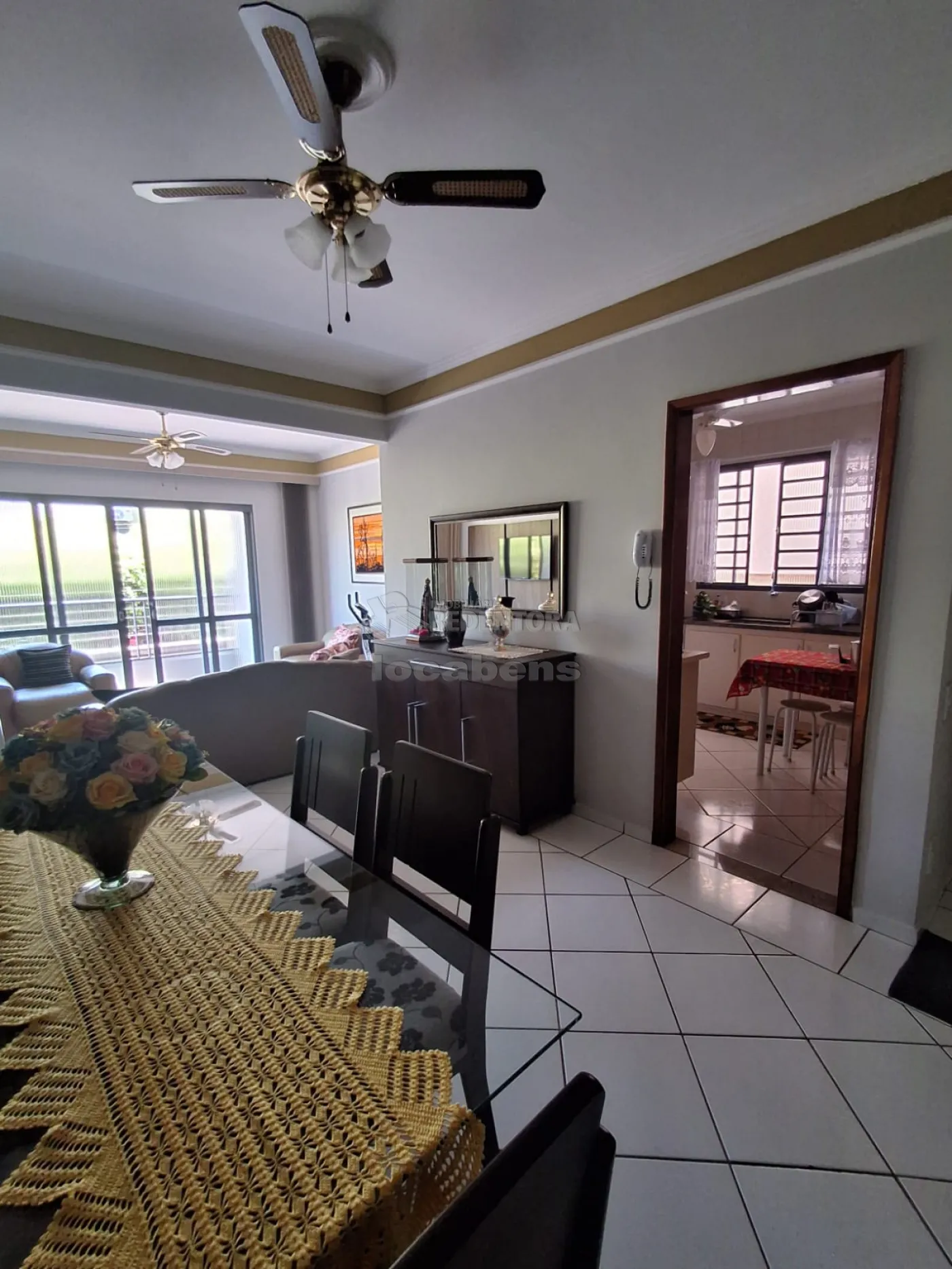 Apartamento à venda com 3 quartos, 105m² - Foto 4