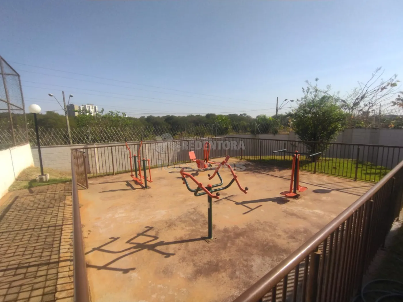 Comprar Apartamento / Padrão em São José do Rio Preto R$ 175.000,00 - Foto 18
