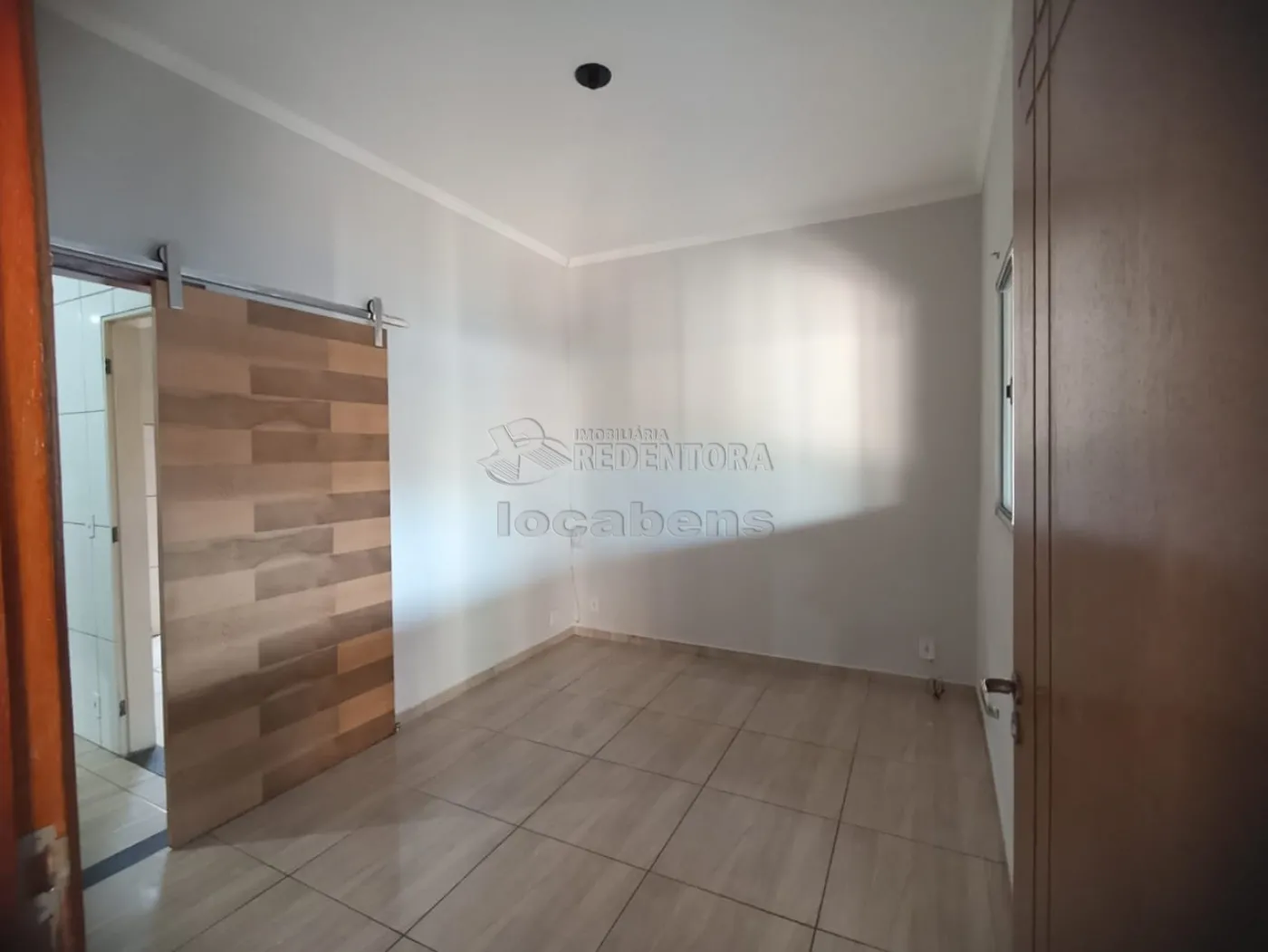 Comprar Casa / Padrão em São José do Rio Preto R$ 330.000,00 - Foto 27