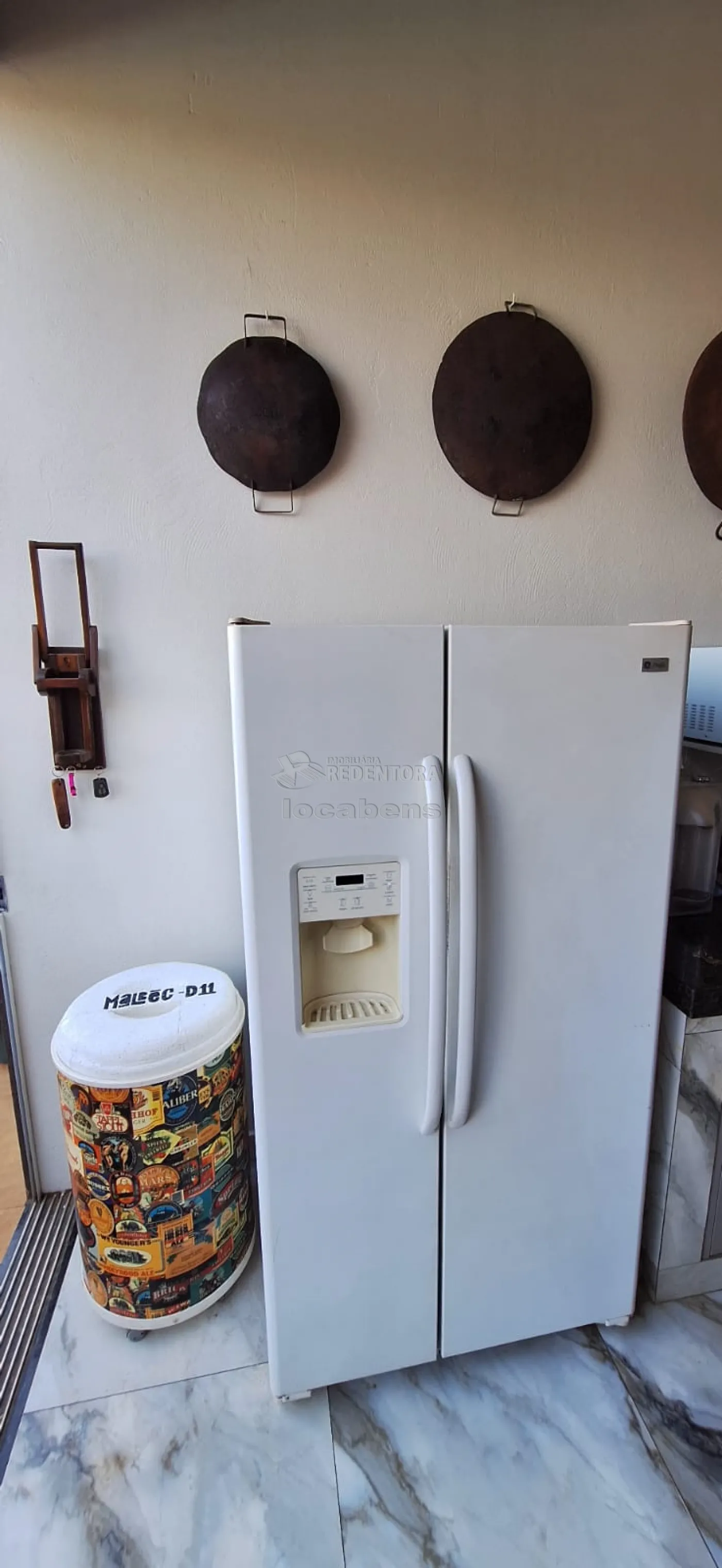 Chácara à venda com 3 quartos, 250m² - Foto 3