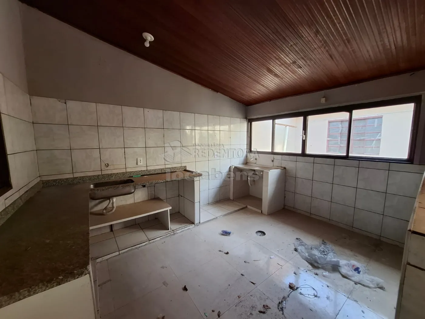 Alugar Casa / Padrão em São José do Rio Preto R$ 1.800,00 - Foto 12