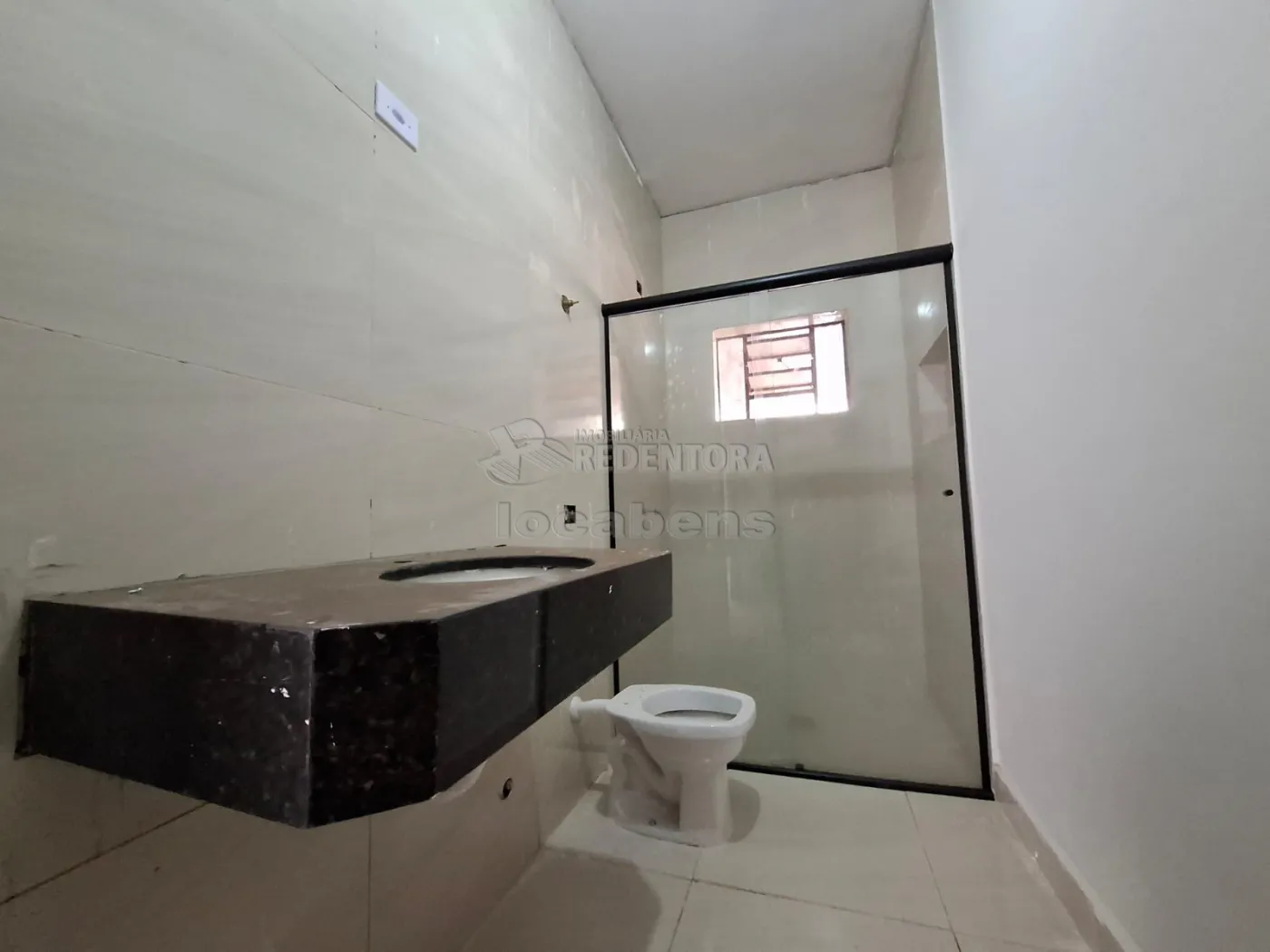 Alugar Casa / Padrão em São José do Rio Preto R$ 1.800,00 - Foto 8