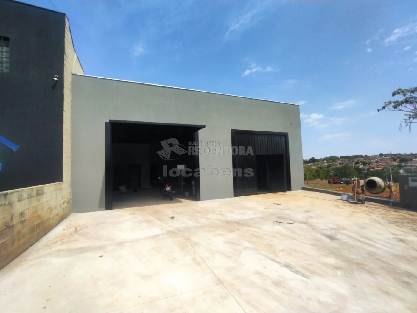 Alugar Comercial / Salão em São José do Rio Preto R$ 4.000,00 - Foto 1