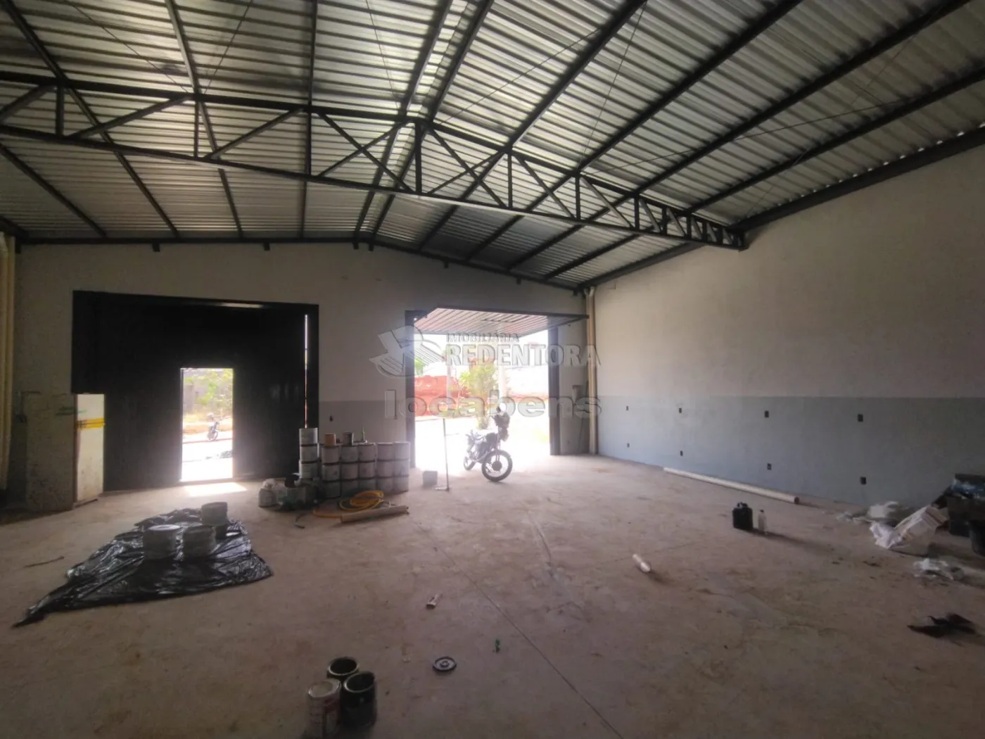 Alugar Comercial / Salão em São José do Rio Preto R$ 4.000,00 - Foto 3