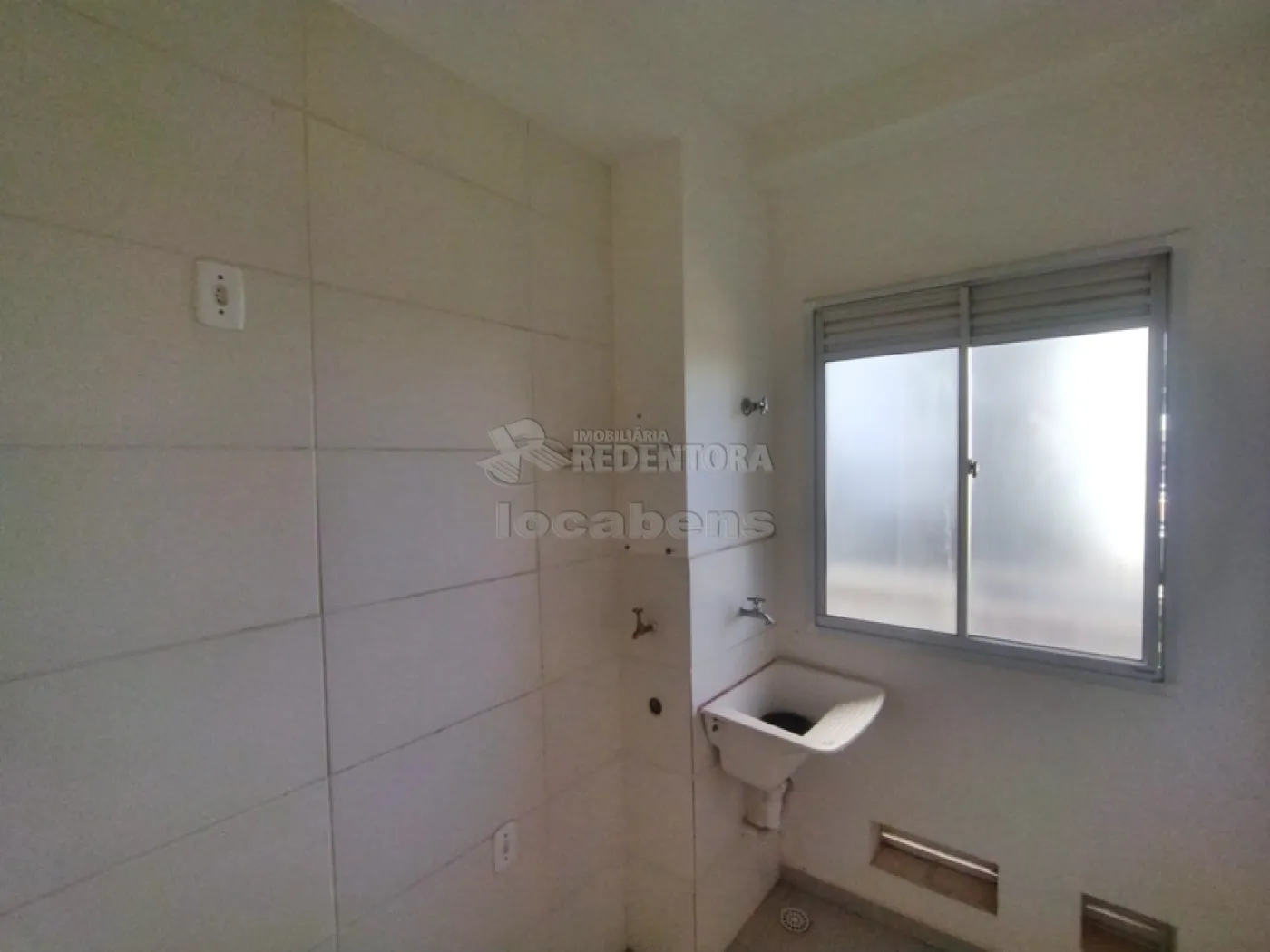 Alugar Apartamento / Padrão em São José do Rio Preto R$ 1.200,00 - Foto 14