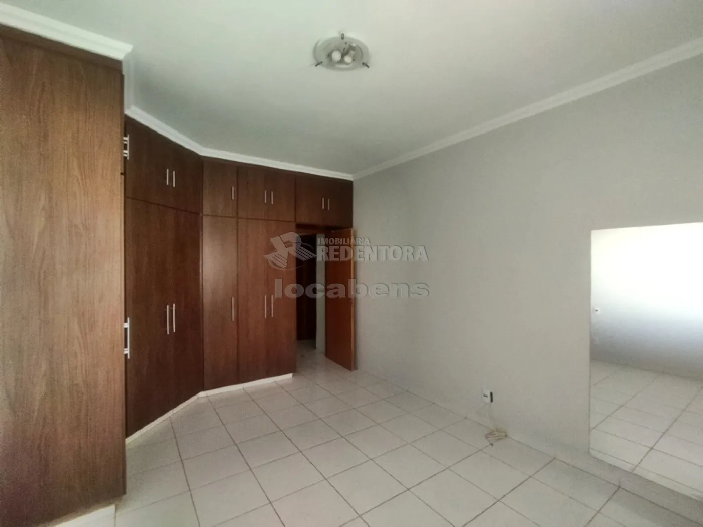 Alugar Casa / Padrão em São José do Rio Preto R$ 3.500,00 - Foto 11