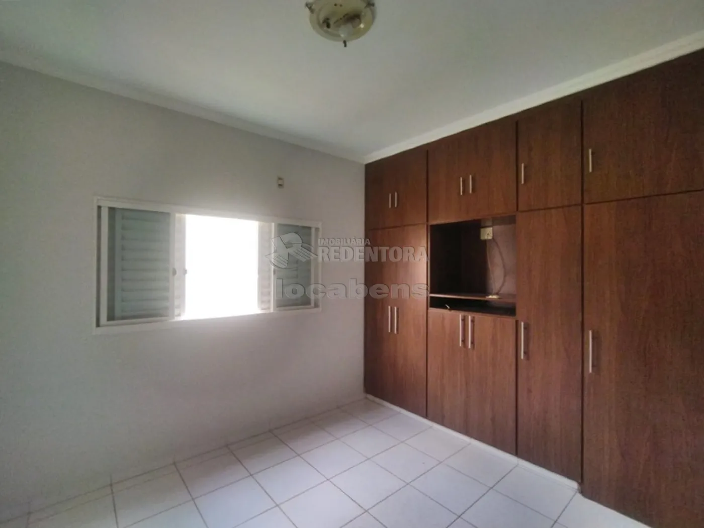 Alugar Casa / Padrão em São José do Rio Preto R$ 3.500,00 - Foto 14