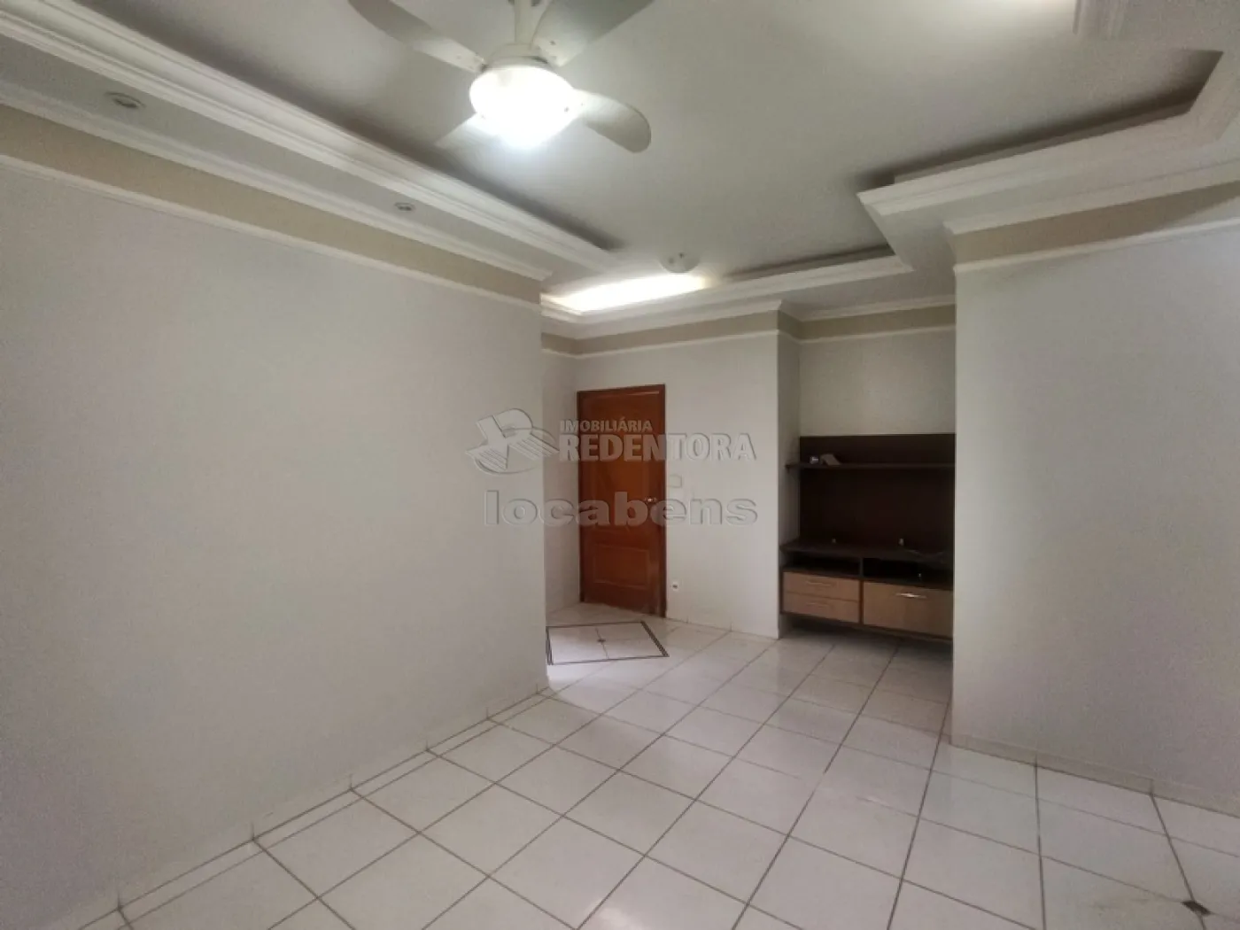 Alugar Casa / Padrão em São José do Rio Preto R$ 3.500,00 - Foto 6