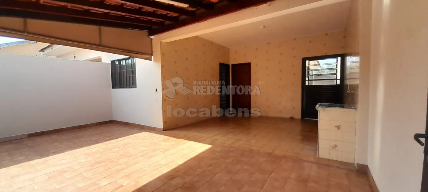 Alugar Casa / Padrão em São José do Rio Preto R$ 3.000,00 - Foto 2