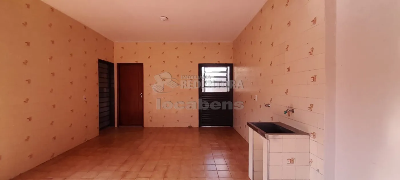 Alugar Casa / Padrão em São José do Rio Preto R$ 3.000,00 - Foto 3