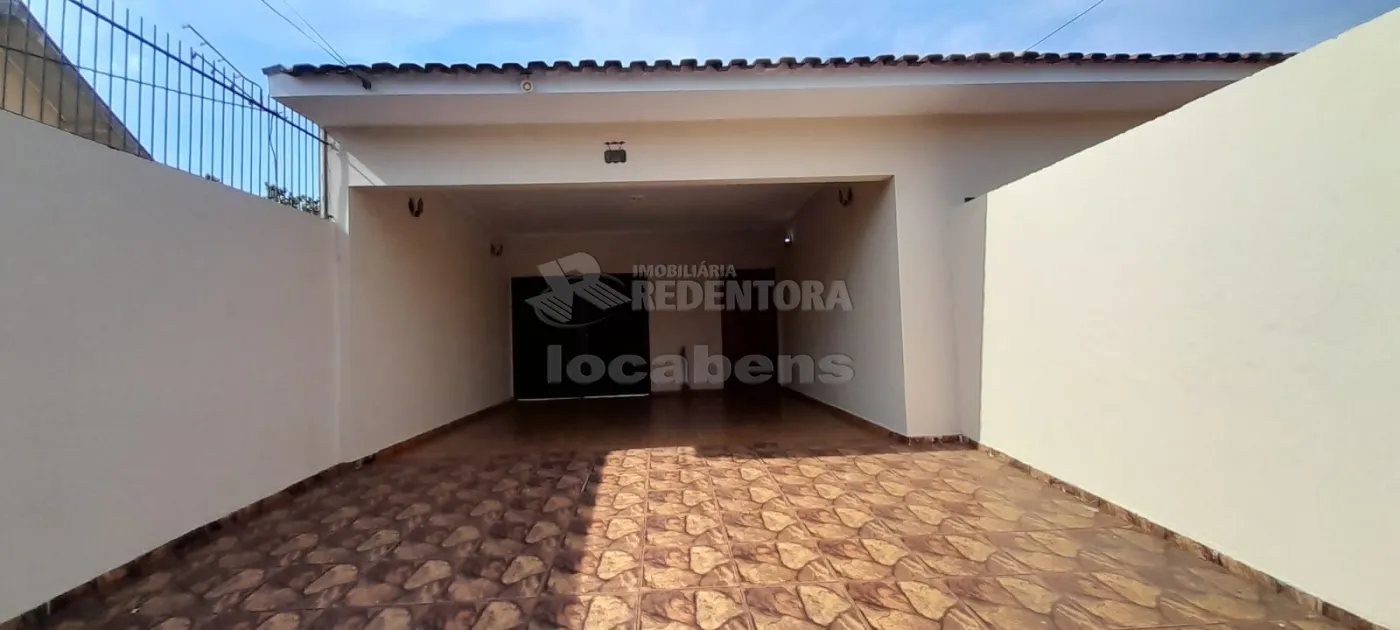 Alugar Casa / Padrão em São José do Rio Preto R$ 3.000,00 - Foto 4