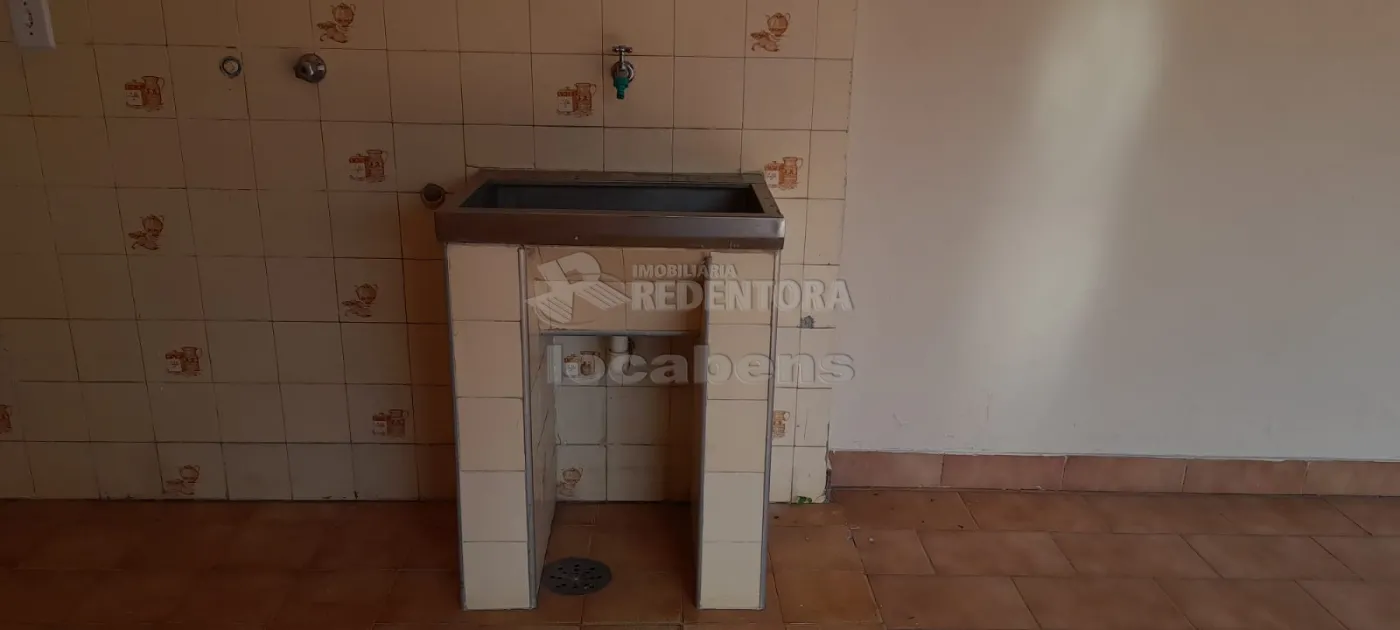 Alugar Casa / Padrão em São José do Rio Preto R$ 3.000,00 - Foto 6