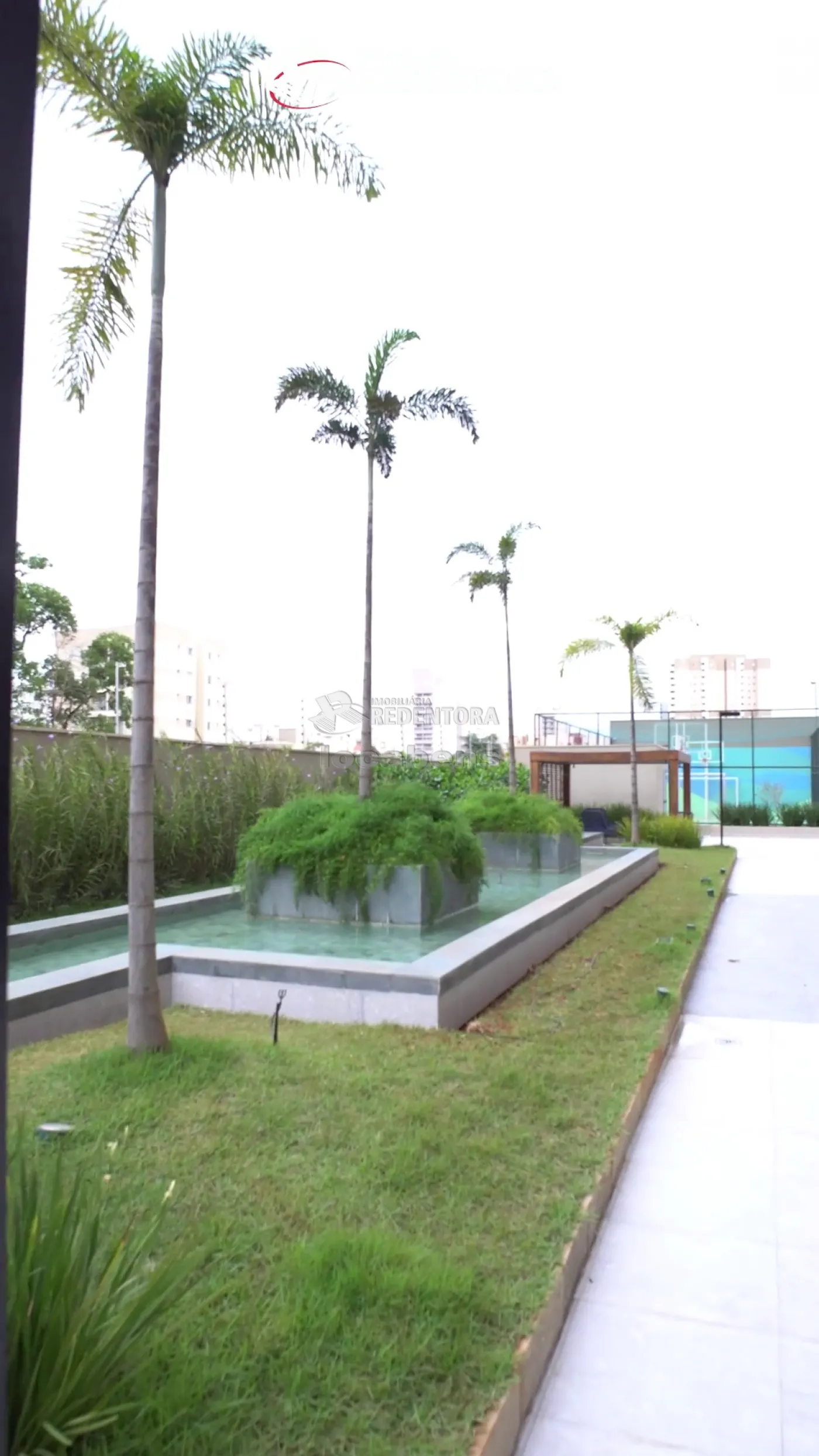 Apartamento à venda com 3 quartos, 140m² - Foto 2