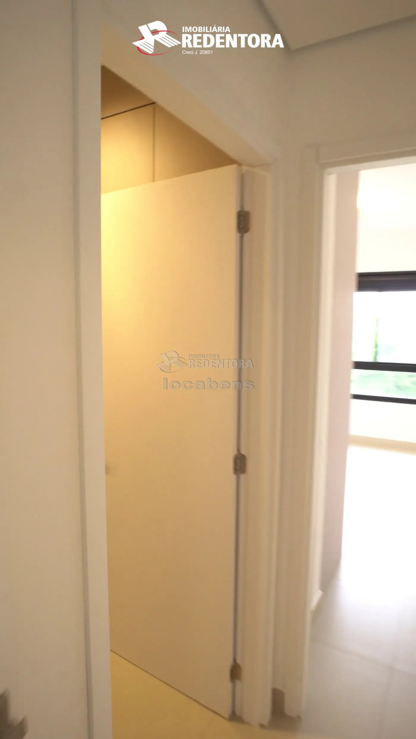 Apartamento à venda com 3 quartos, 140m² - Foto 3