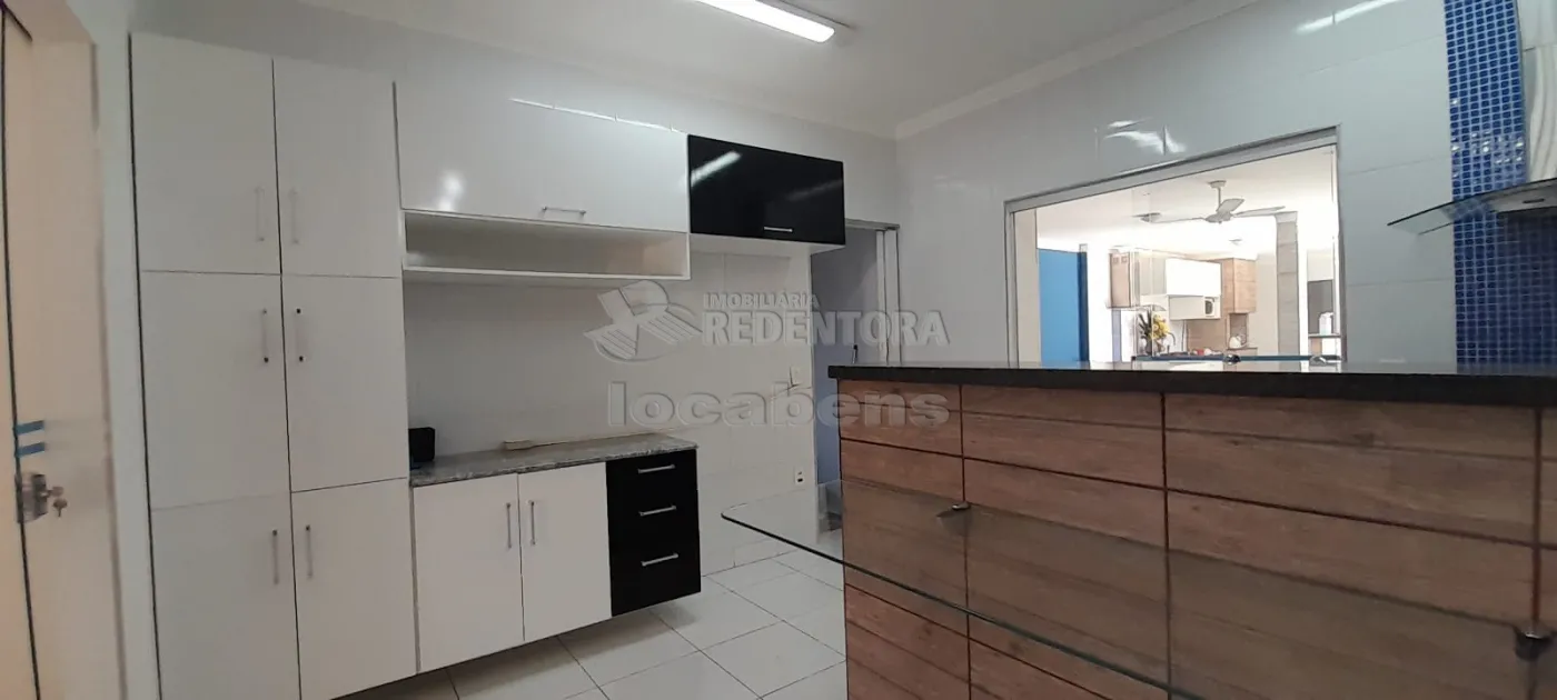 Alugar Casa / Padrão em São José do Rio Preto R$ 4.000,00 - Foto 11
