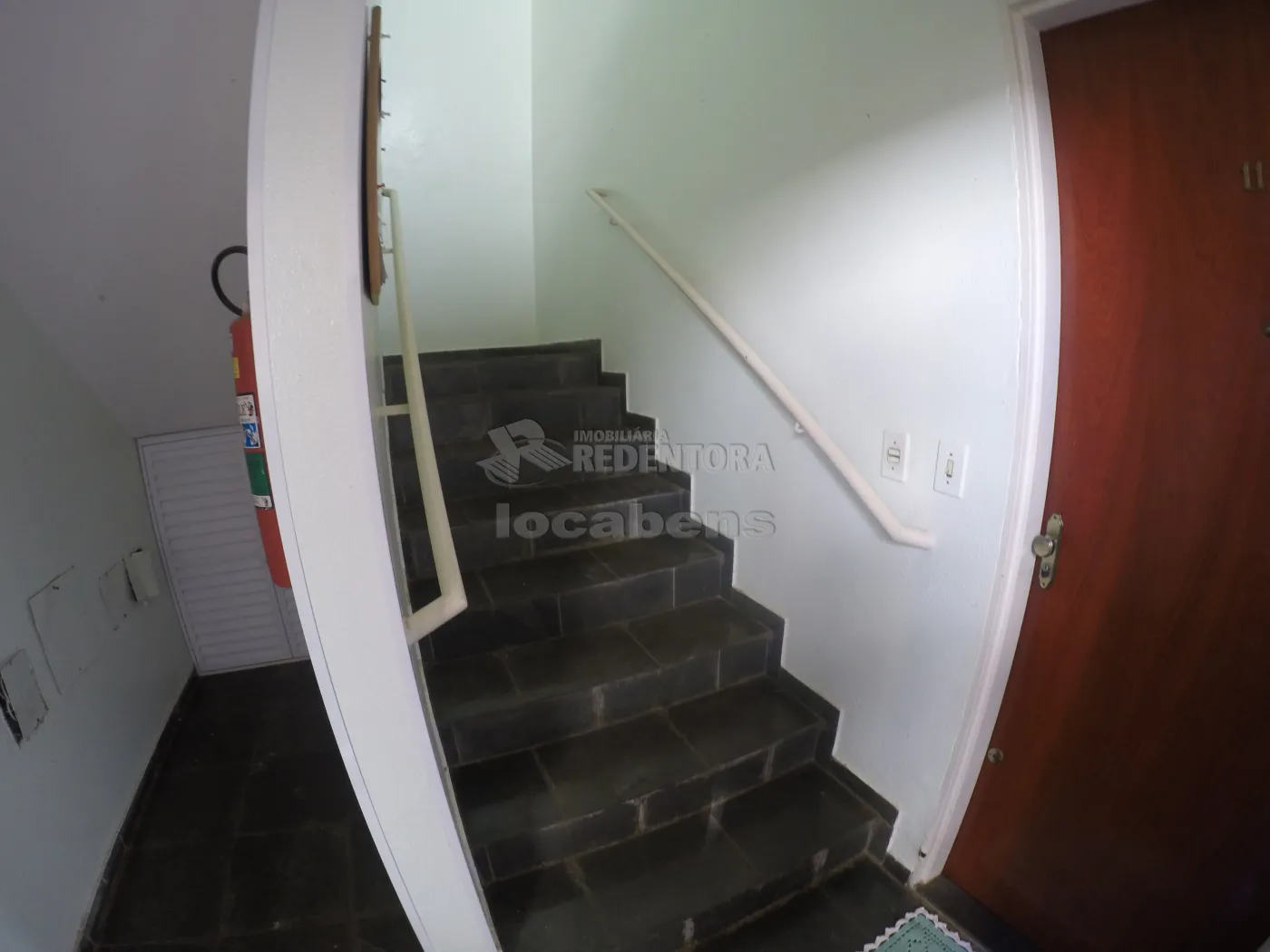 Comprar Apartamento / Padrão em São José do Rio Preto R$ 240.000,00 - Foto 5