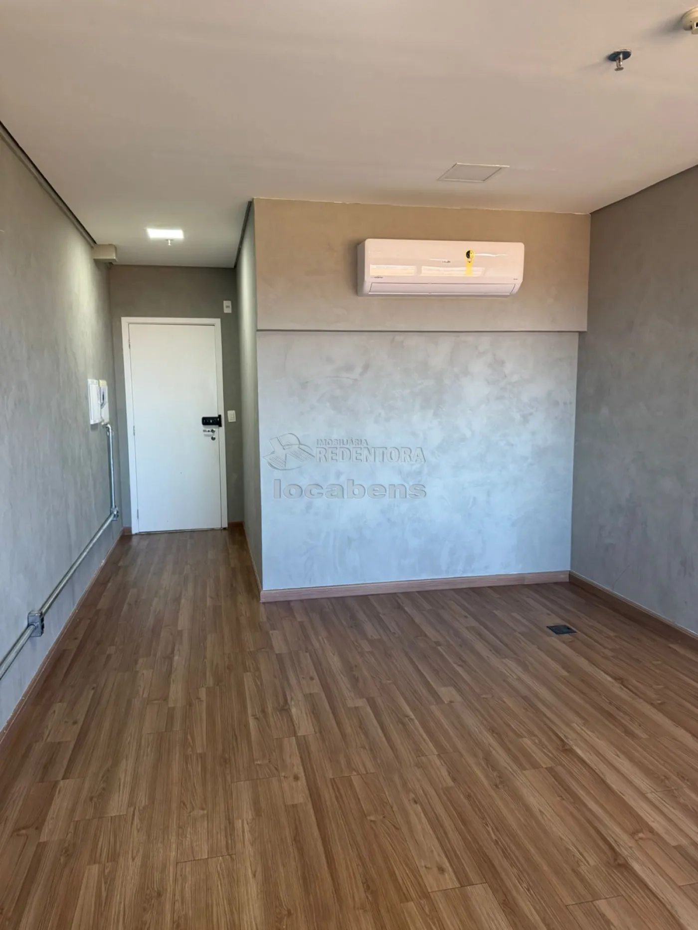 Alugar Comercial / Sala em São José do Rio Preto R$ 3.300,00 - Foto 7