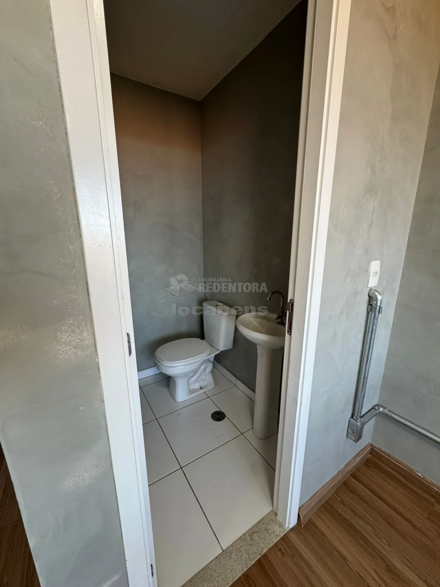 Alugar Comercial / Sala em São José do Rio Preto R$ 3.300,00 - Foto 8