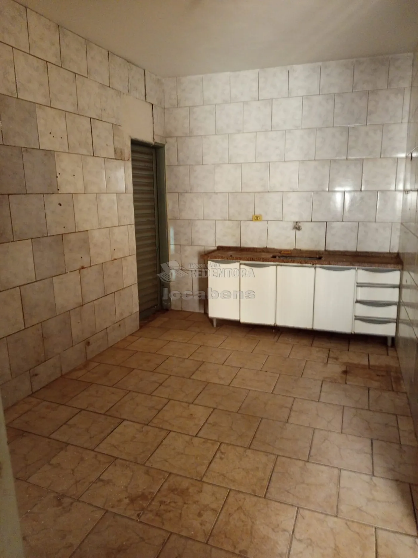 Comprar Casa / Padrão em São José do Rio Preto R$ 250.000,00 - Foto 1