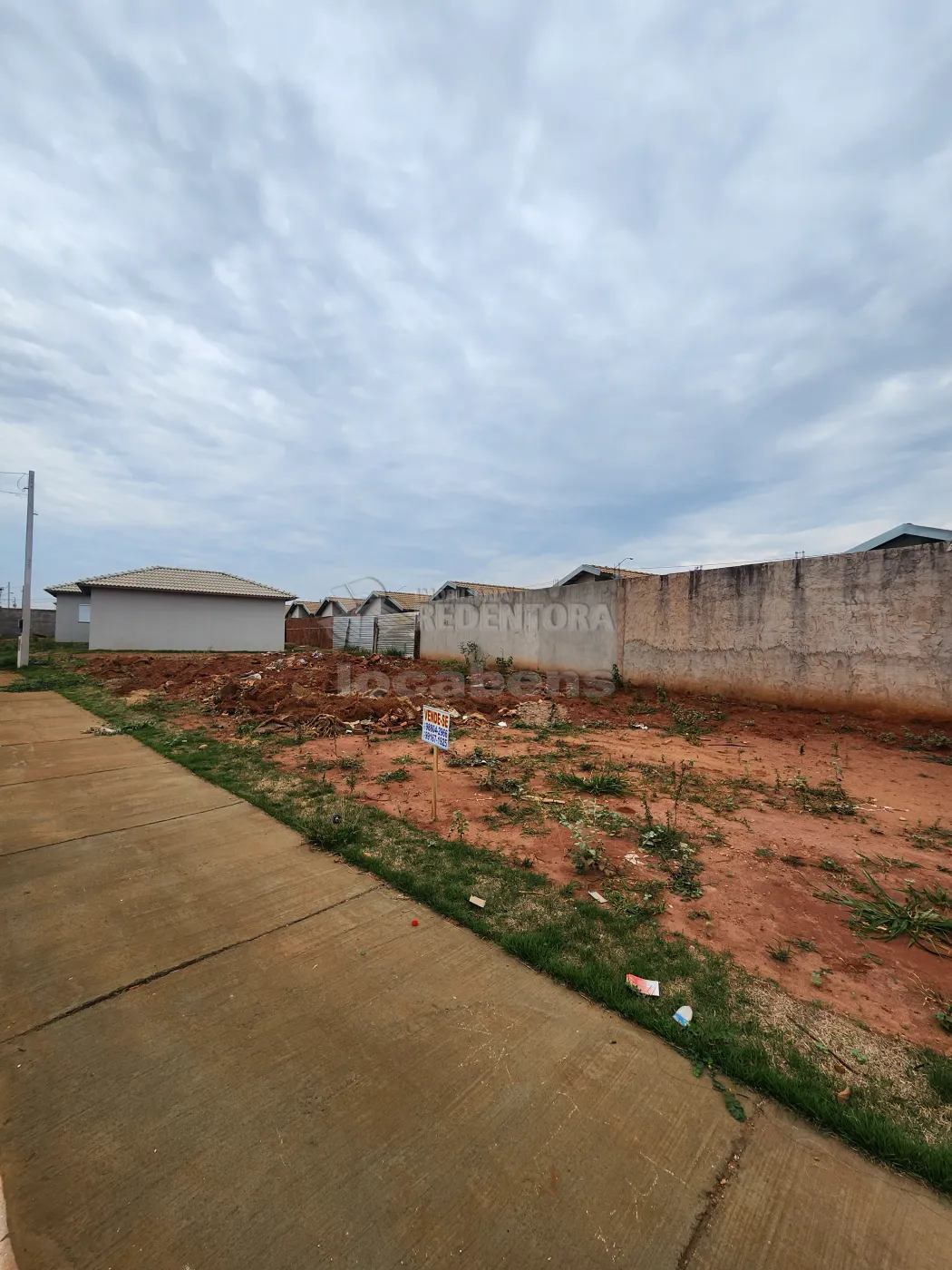 Comprar Terreno / Padrão em São José do Rio Preto R$ 100.000,00 - Foto 1