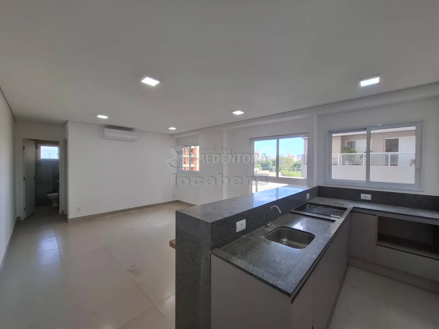 Alugar Apartamento / Padrão em São José do Rio Preto R$ 2.200,00 - Foto 3
