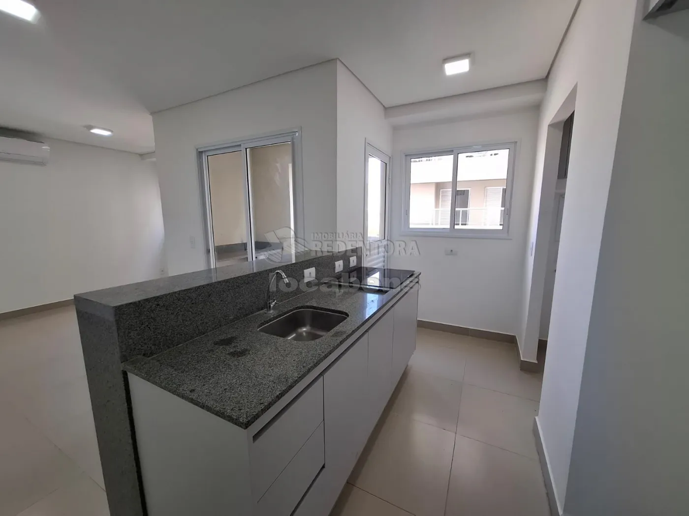 Alugar Apartamento / Padrão em São José do Rio Preto R$ 2.200,00 - Foto 7