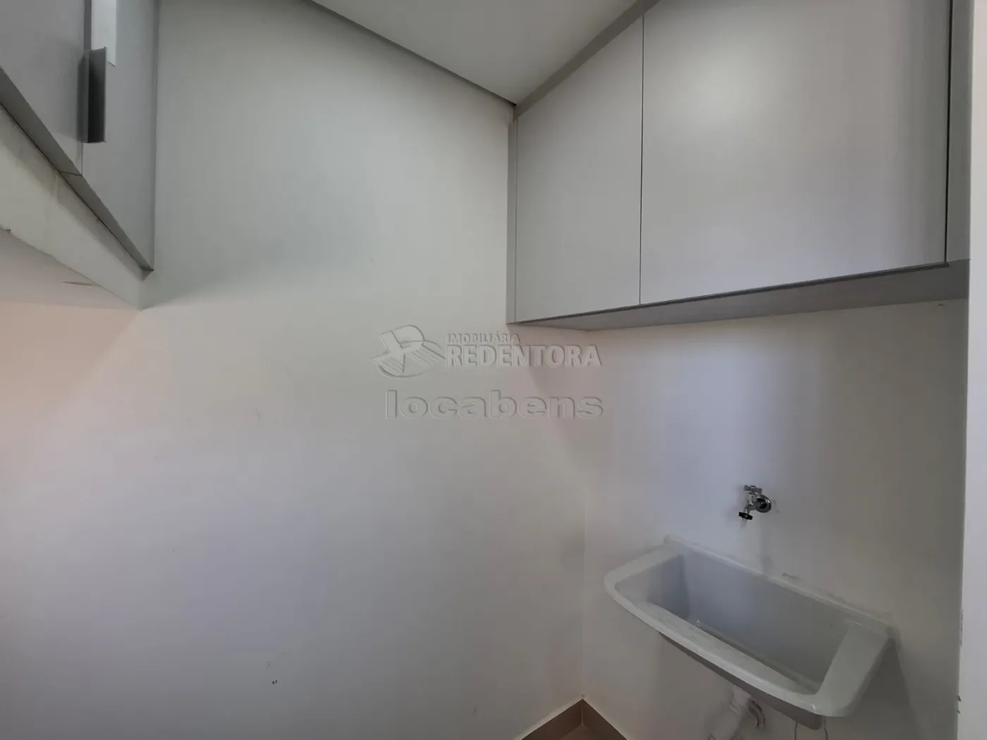 Alugar Apartamento / Padrão em São José do Rio Preto R$ 2.200,00 - Foto 9