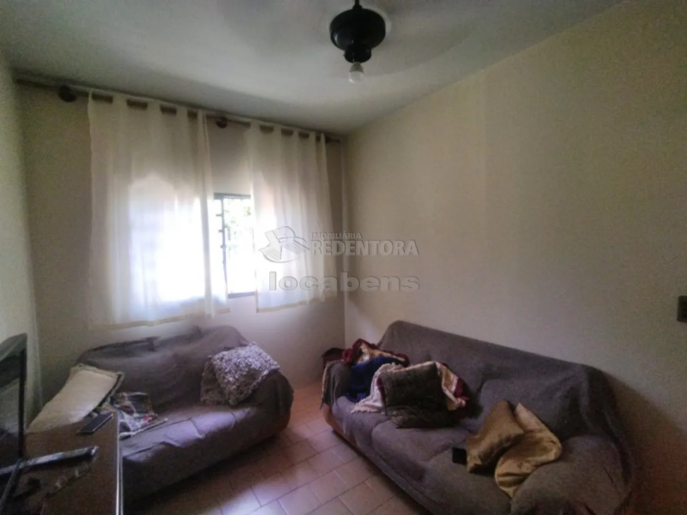 Comprar Casa / Padrão em São José do Rio Preto R$ 300.000,00 - Foto 3