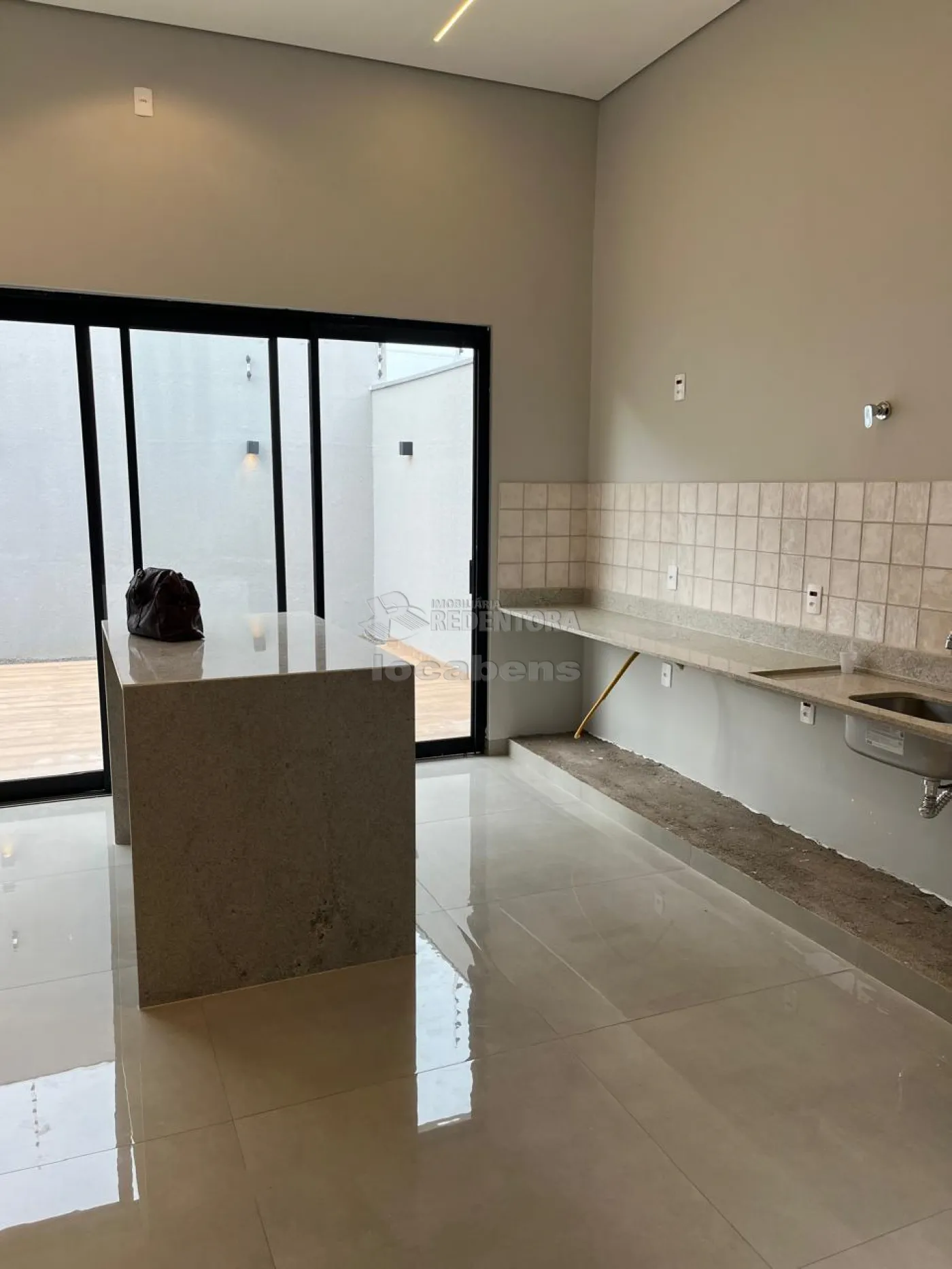 Comprar Casa / Padrão em São José do Rio Preto R$ 750.000,00 - Foto 4