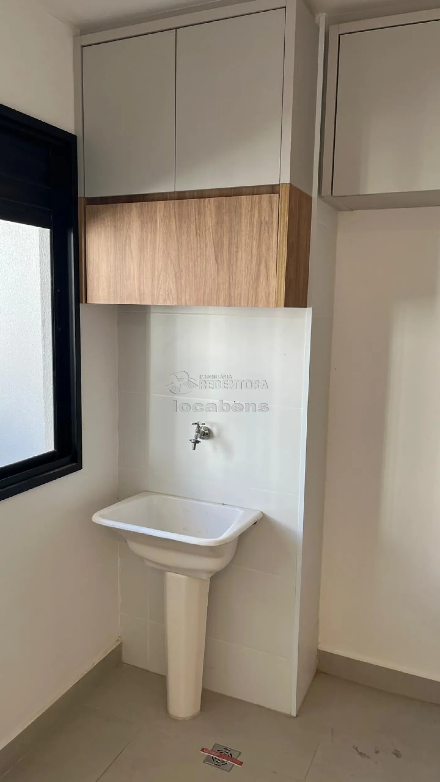 Alugar Apartamento / Padrão em São José do Rio Preto R$ 2.250,00 - Foto 3