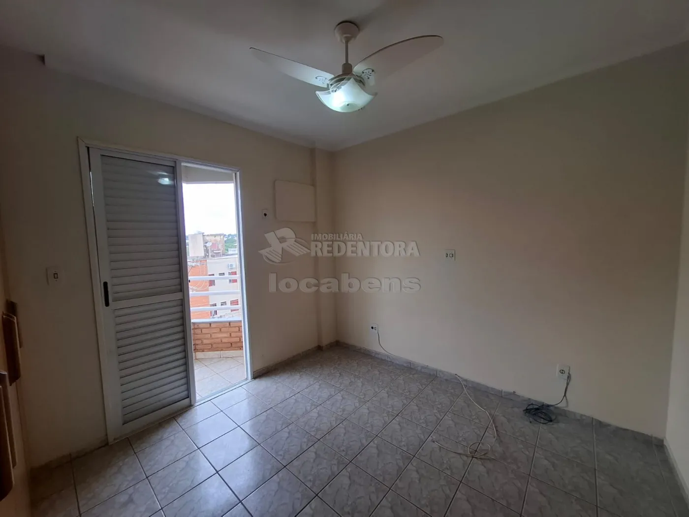 Alugar Apartamento / Padrão em São José do Rio Preto R$ 1.300,00 - Foto 8