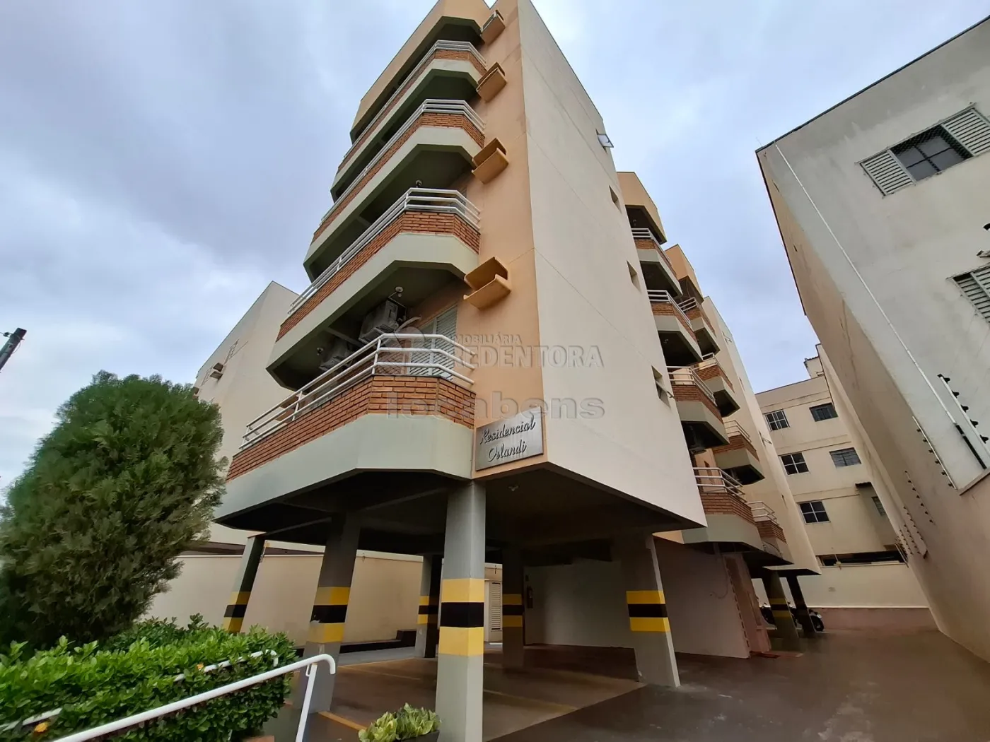 Alugar Apartamento / Padrão em São José do Rio Preto R$ 1.300,00 - Foto 16