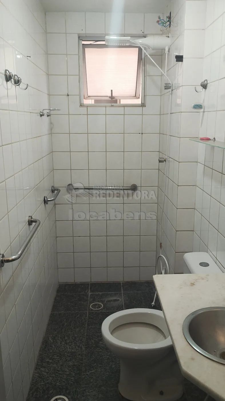 Comprar Apartamento / Padrão em São José do Rio Preto R$ 310.000,00 - Foto 3