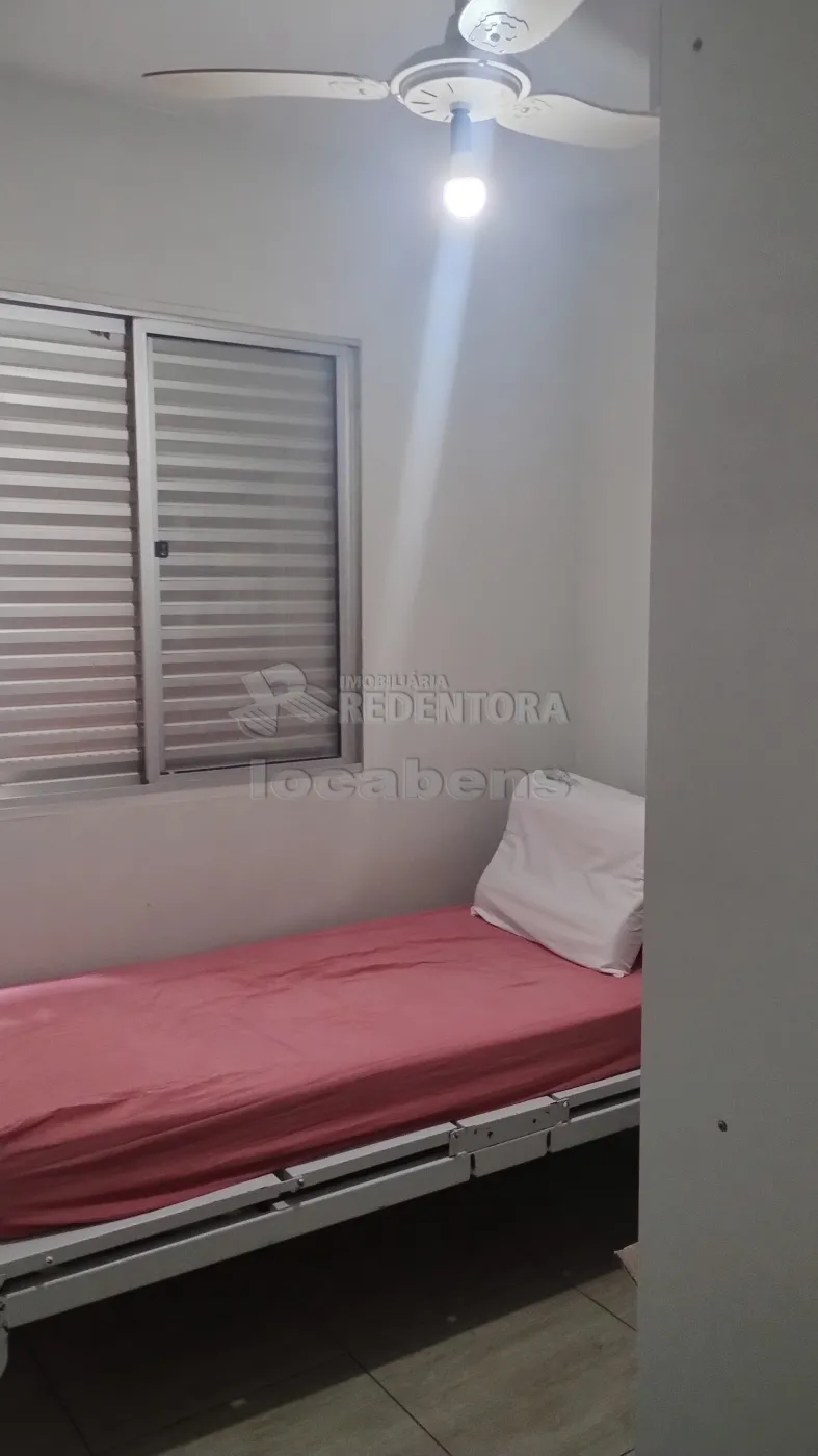 Comprar Apartamento / Padrão em São José do Rio Preto R$ 310.000,00 - Foto 5