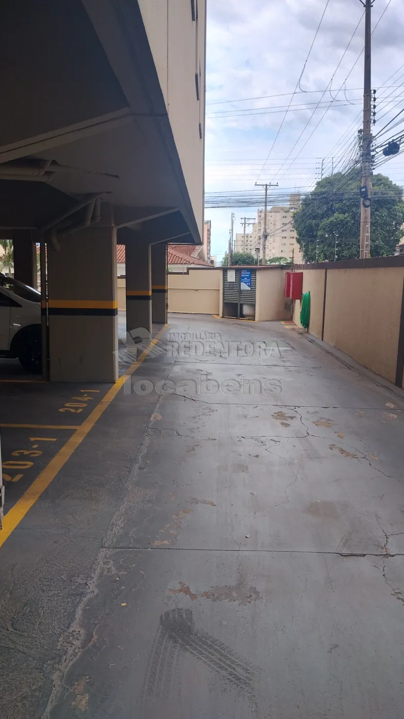 Comprar Apartamento / Padrão em São José do Rio Preto R$ 310.000,00 - Foto 10