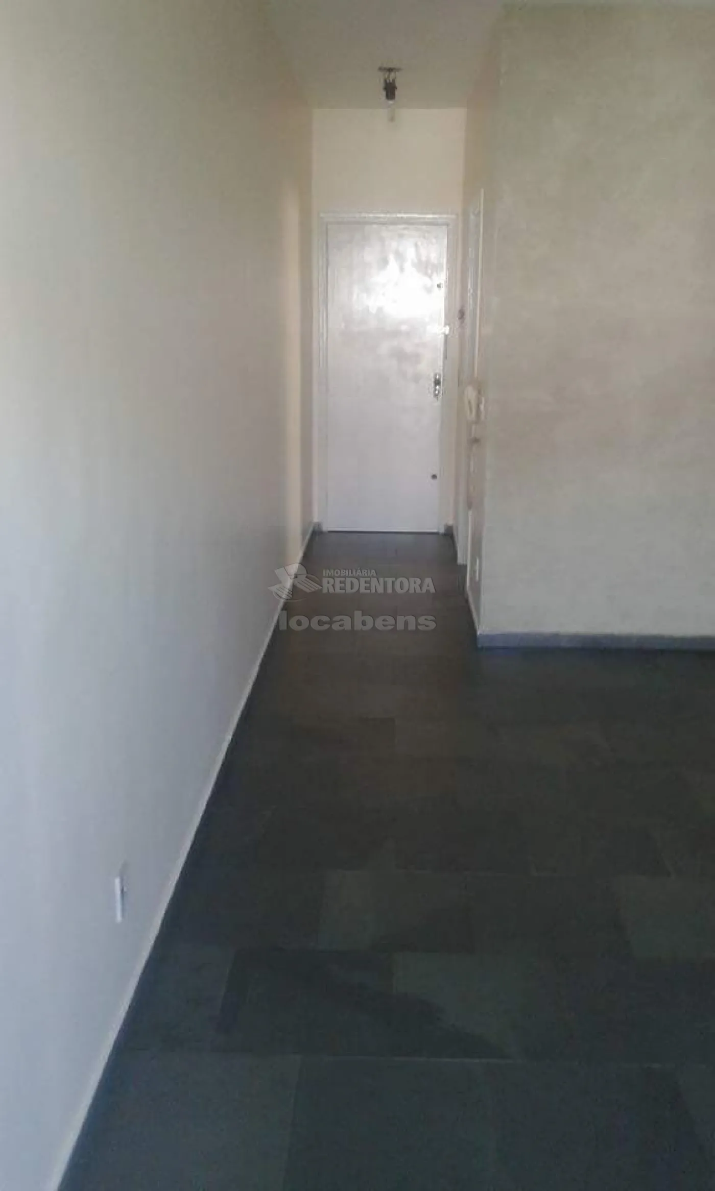 Alugar Apartamento / Padrão em São José do Rio Preto R$ 1.300,00 - Foto 3