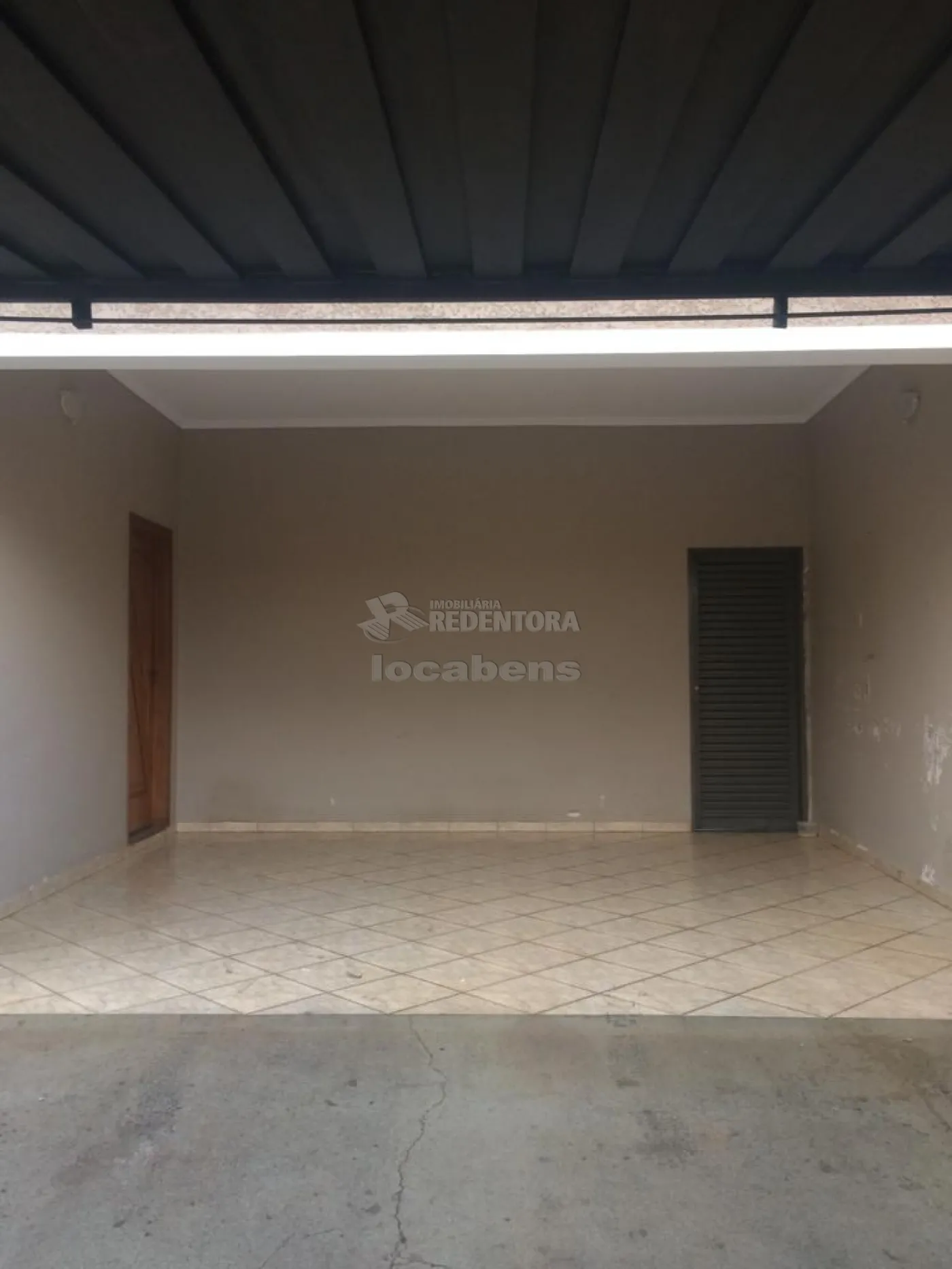 Comprar Casa / Padrão em São José do Rio Preto R$ 330.000,00 - Foto 2