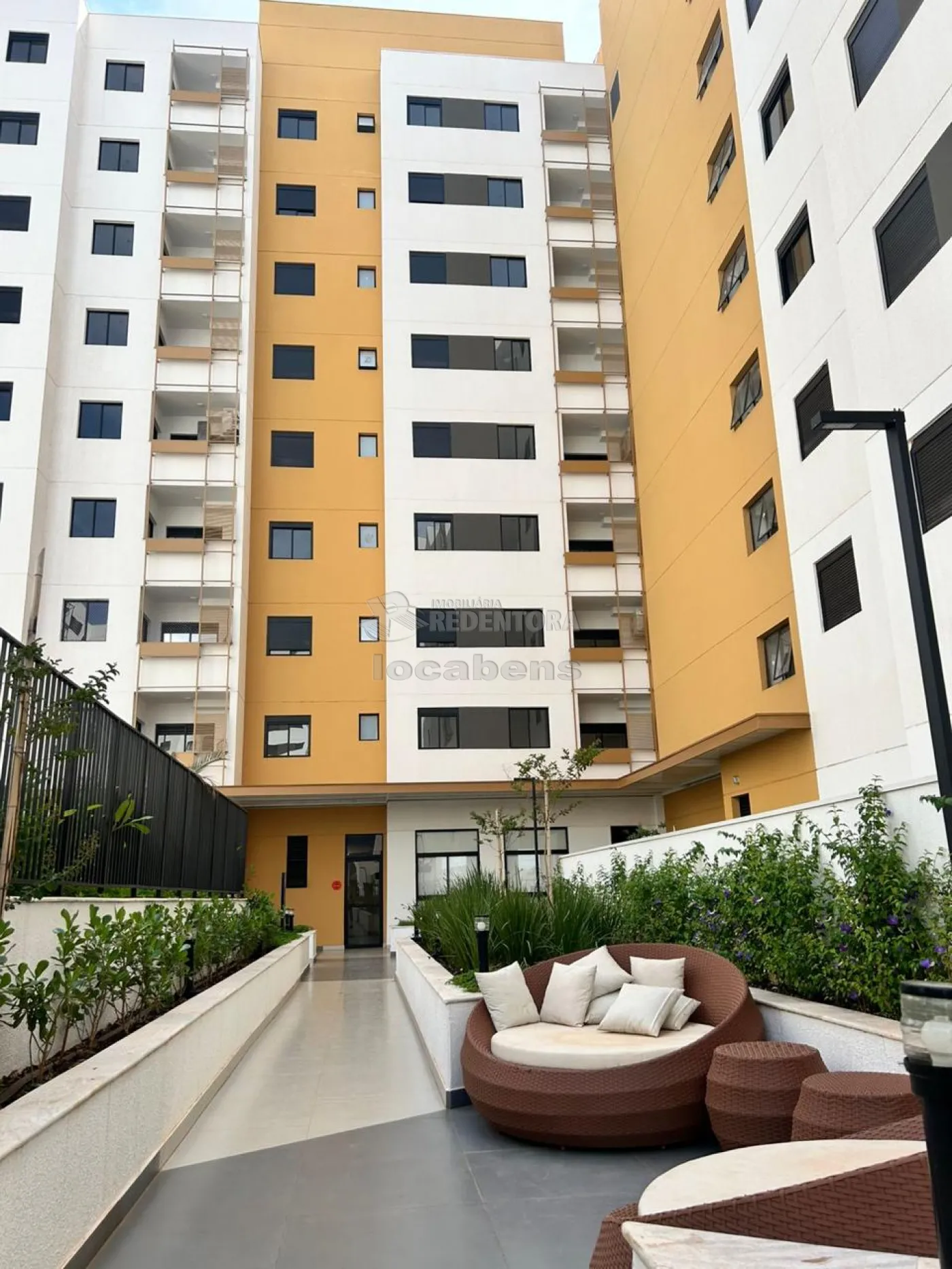 Alugar Apartamento / Padrão em São José do Rio Preto R$ 2.200,00 - Foto 11