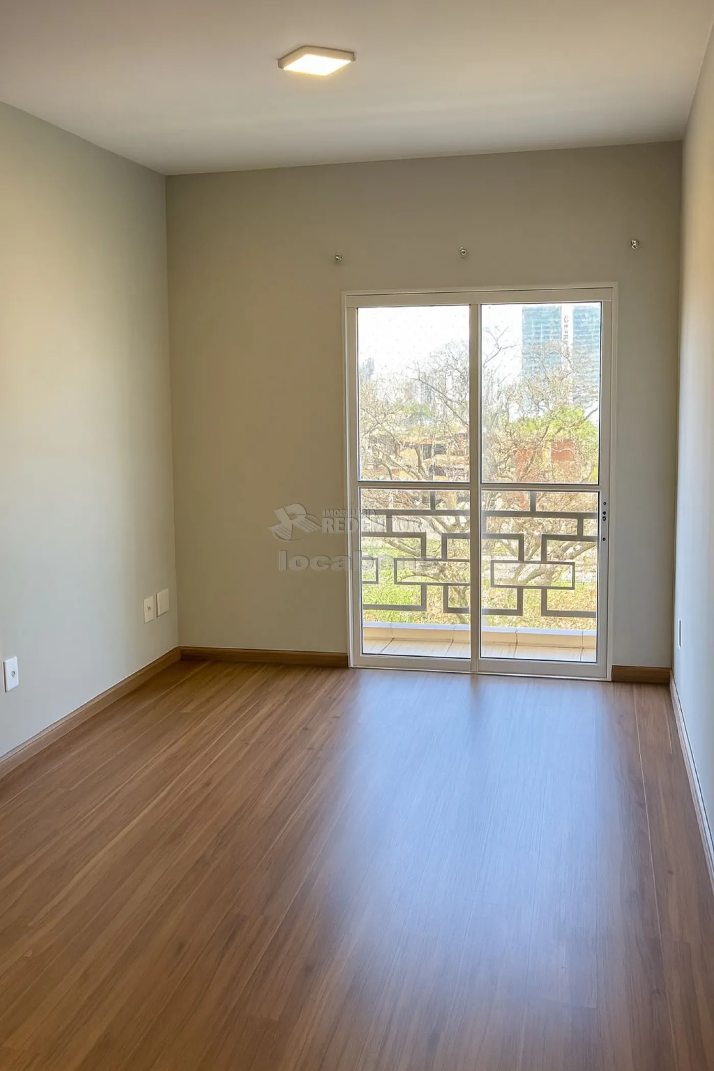 Comprar Apartamento / Padrão em São José do Rio Preto R$ 370.000,00 - Foto 1