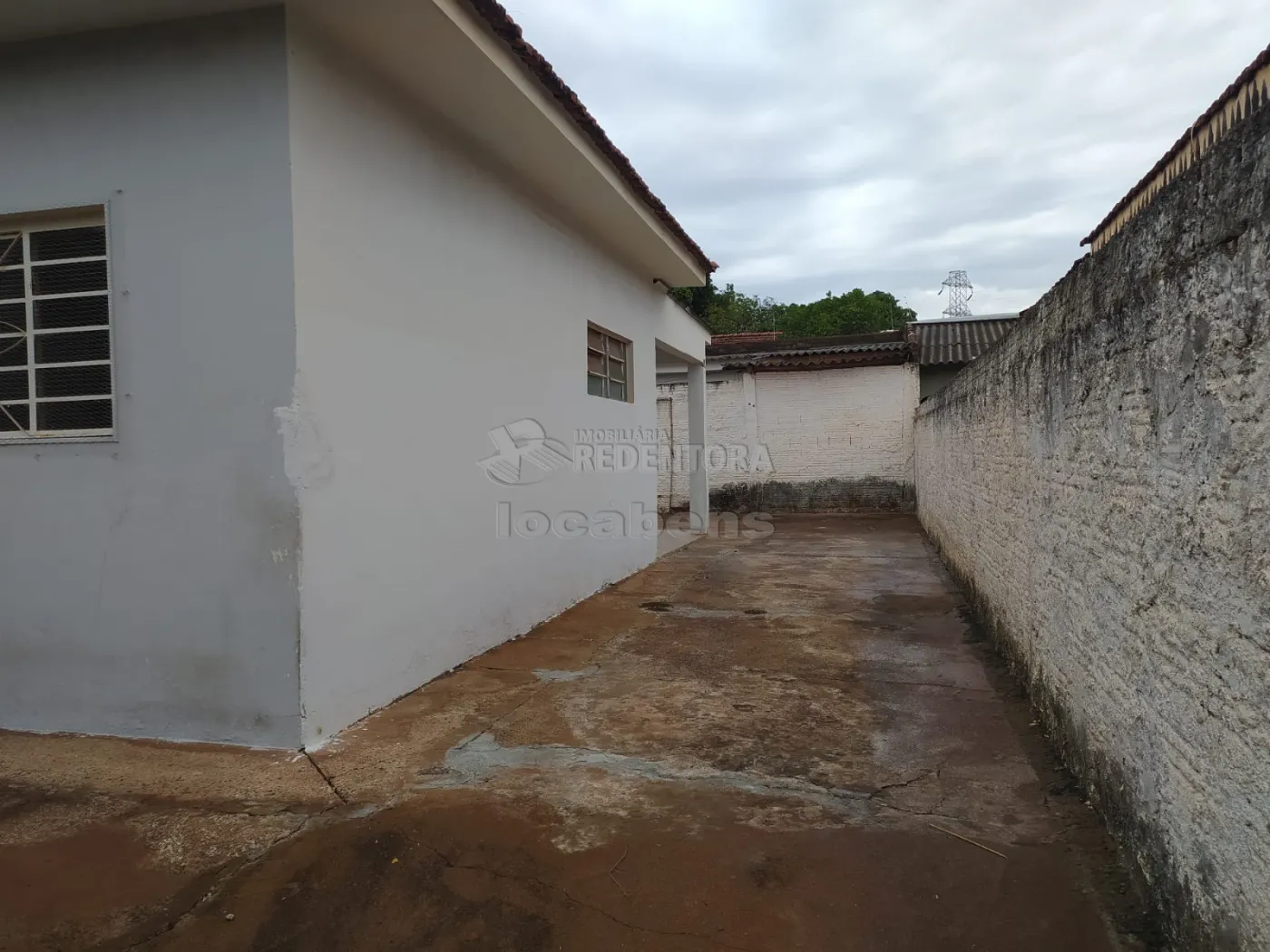 Comprar Casa / Padrão em São José do Rio Preto R$ 215.000,00 - Foto 17