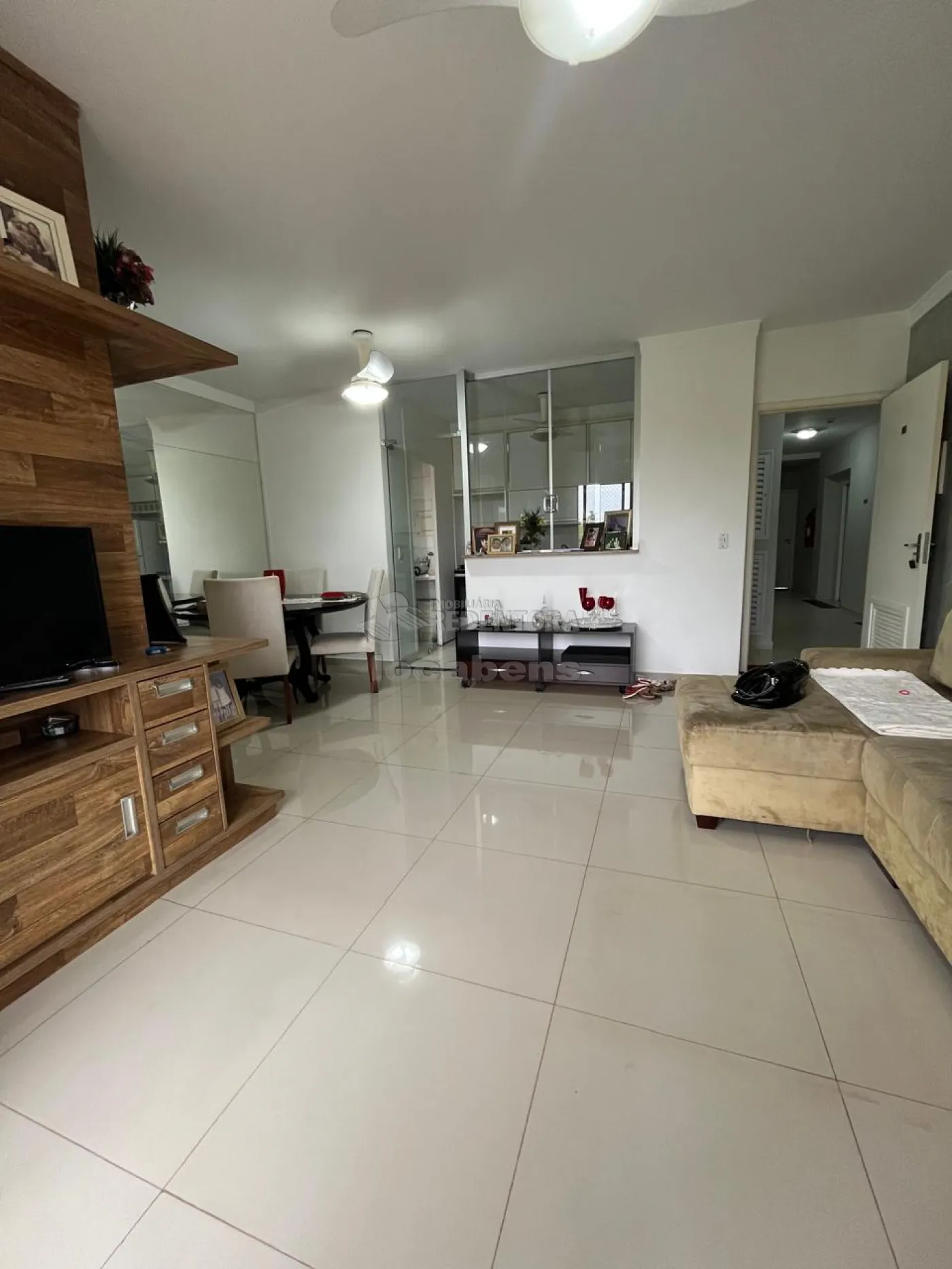 Alugar Apartamento / Padrão em São José do Rio Preto R$ 3.000,00 - Foto 2