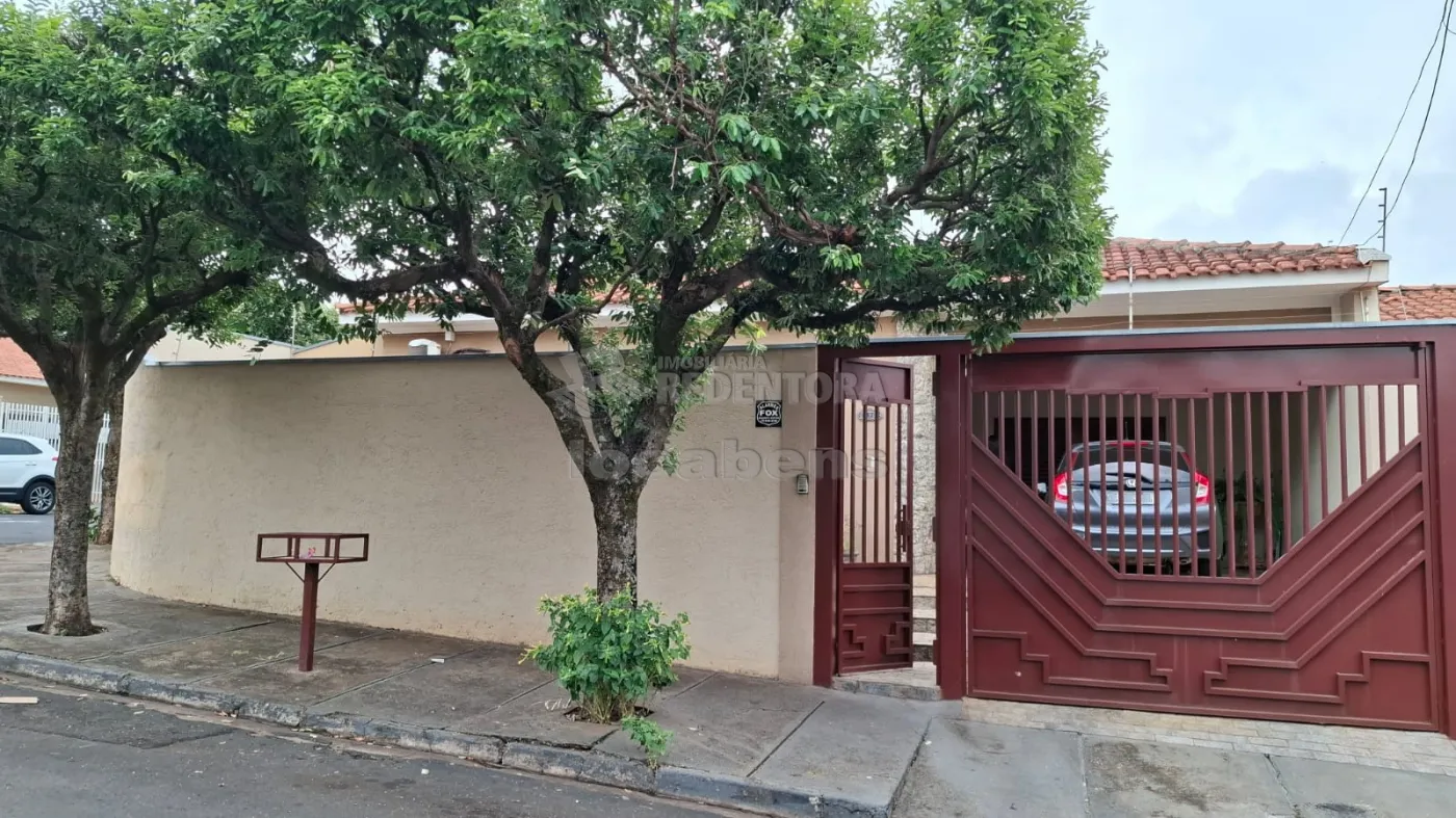 Comprar Casa / Padrão em São José do Rio Preto R$ 440.000,00 - Foto 1